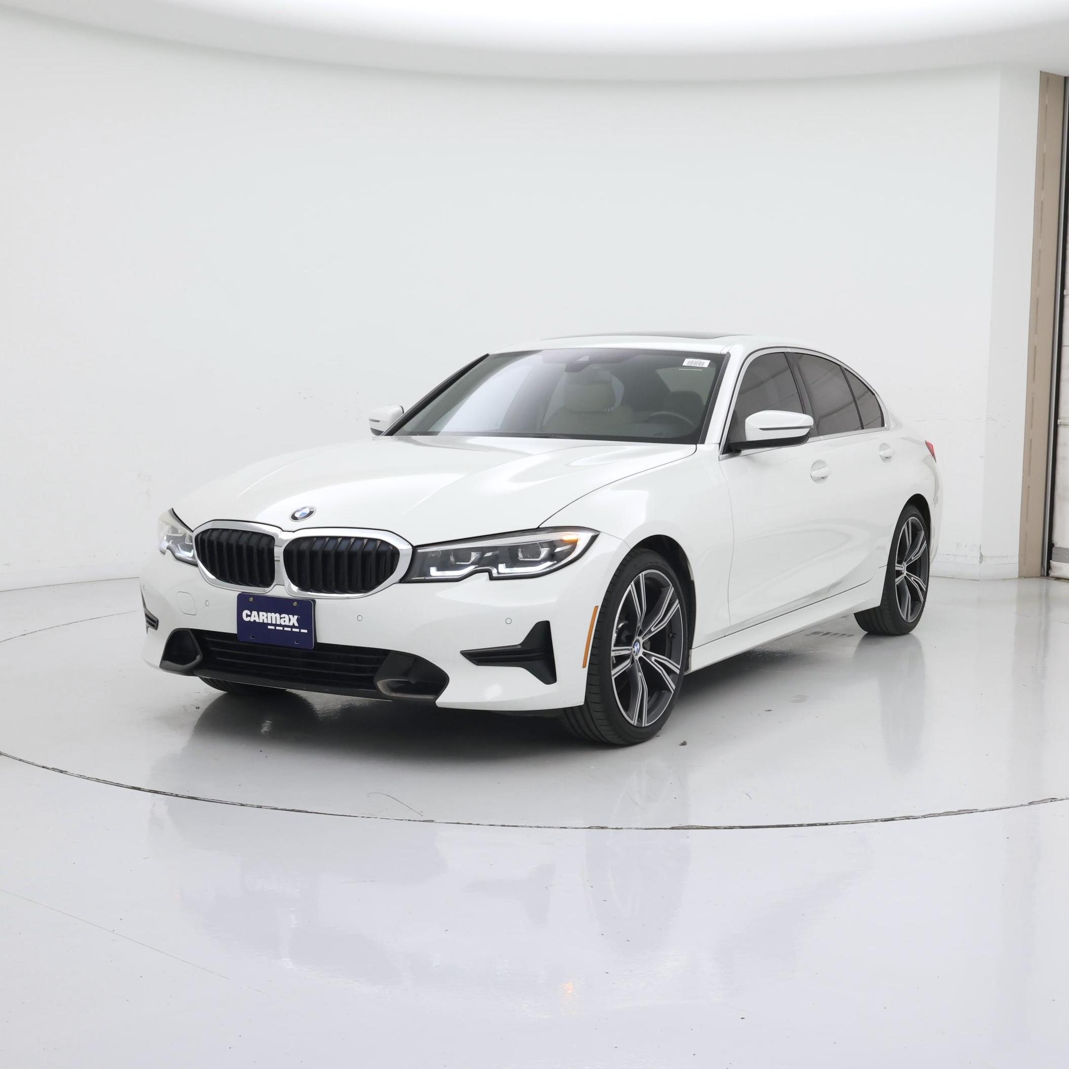 Thumbnail: 2020 BMW 3 Series - 4