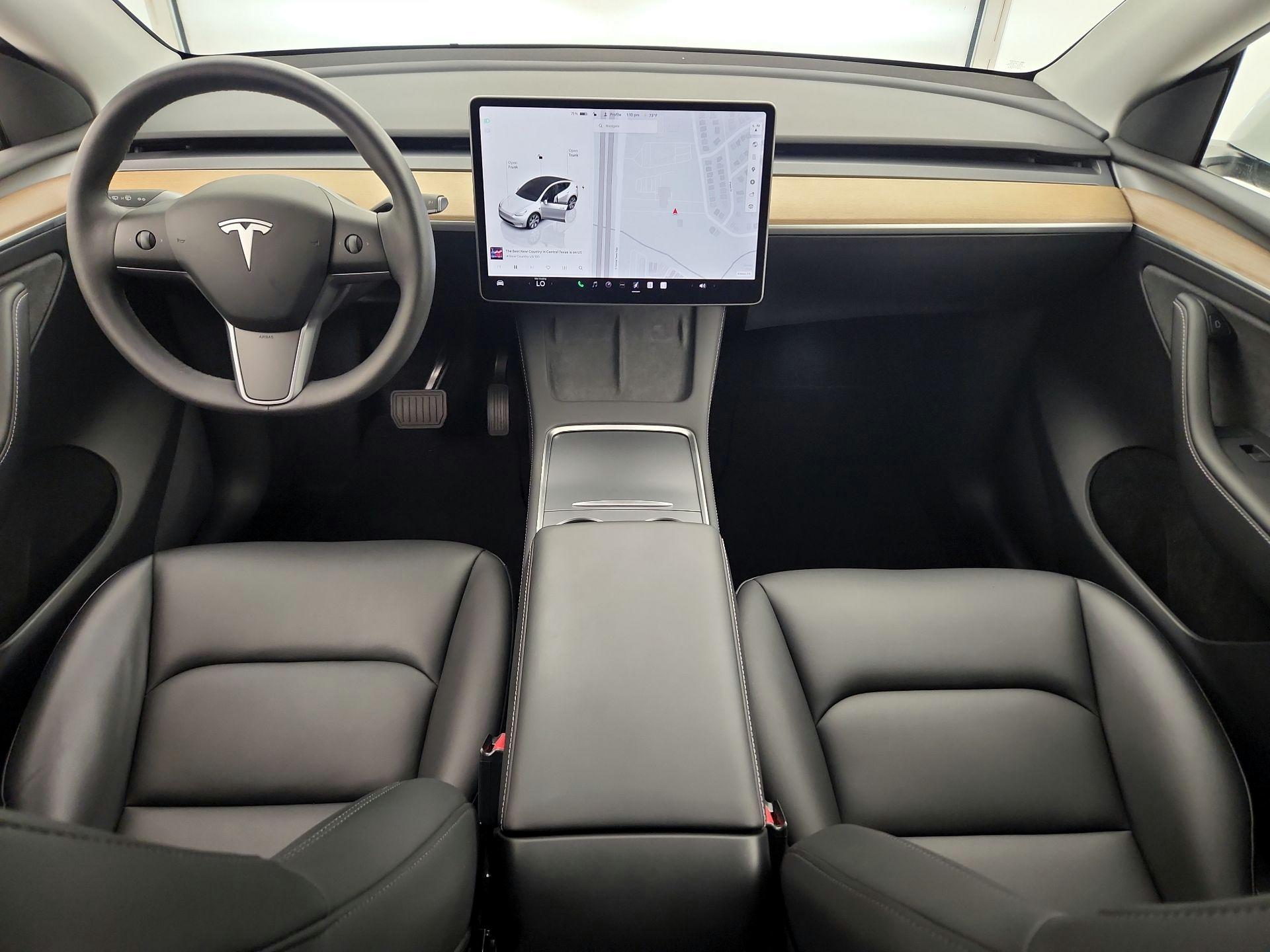 Thumbnail: 2023 Tesla Model Y - 9