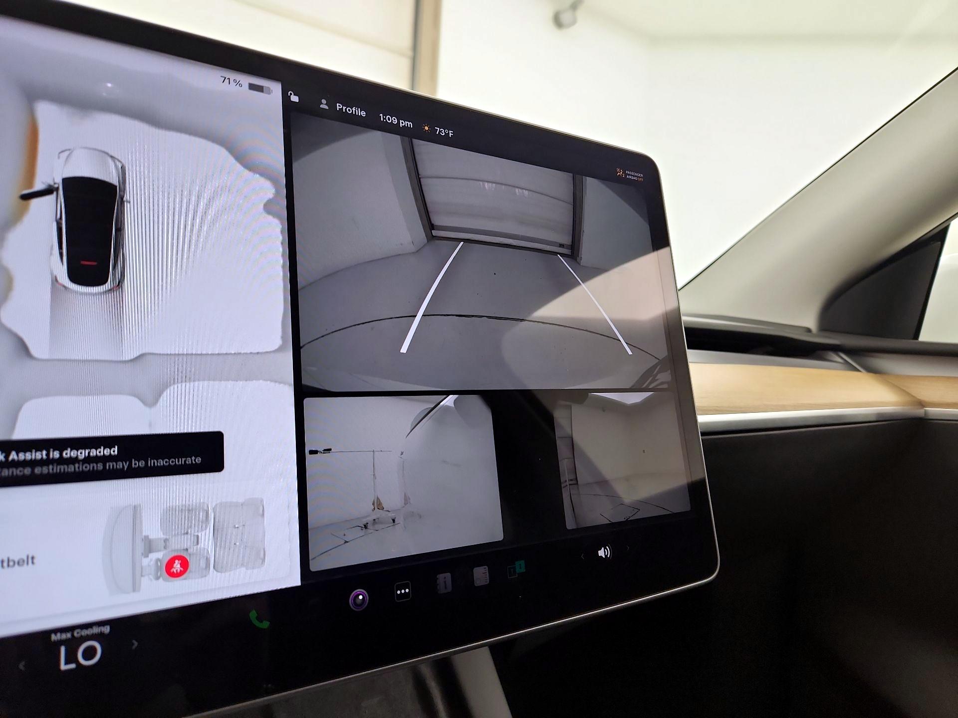 Thumbnail: 2023 Tesla Model Y - 14