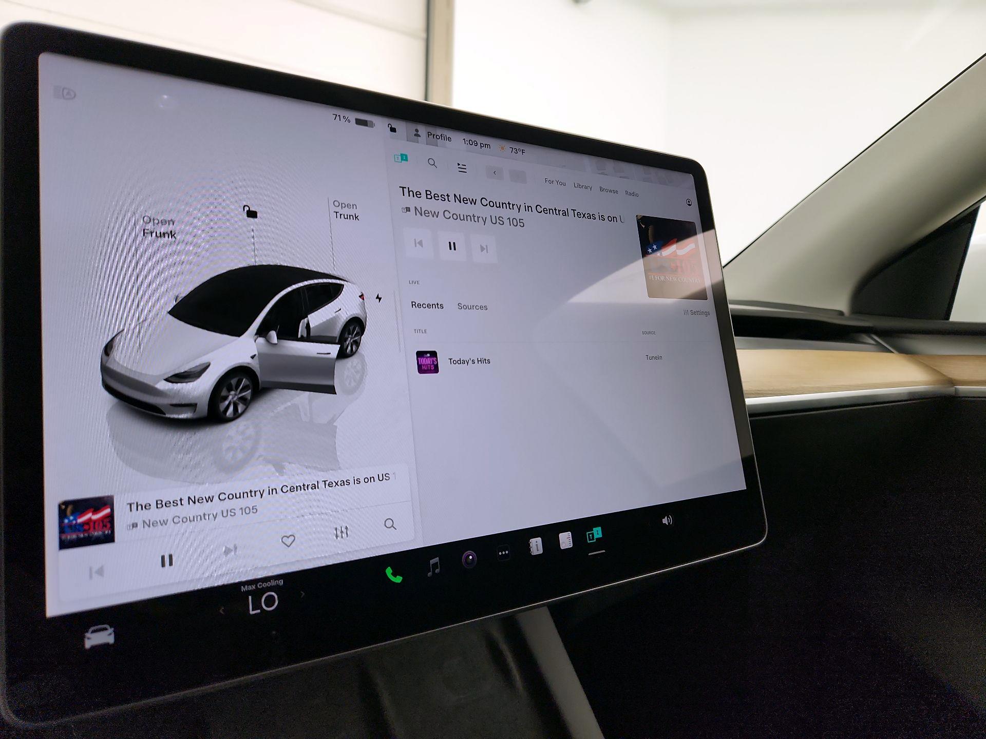 Thumbnail: 2023 Tesla Model Y - 15