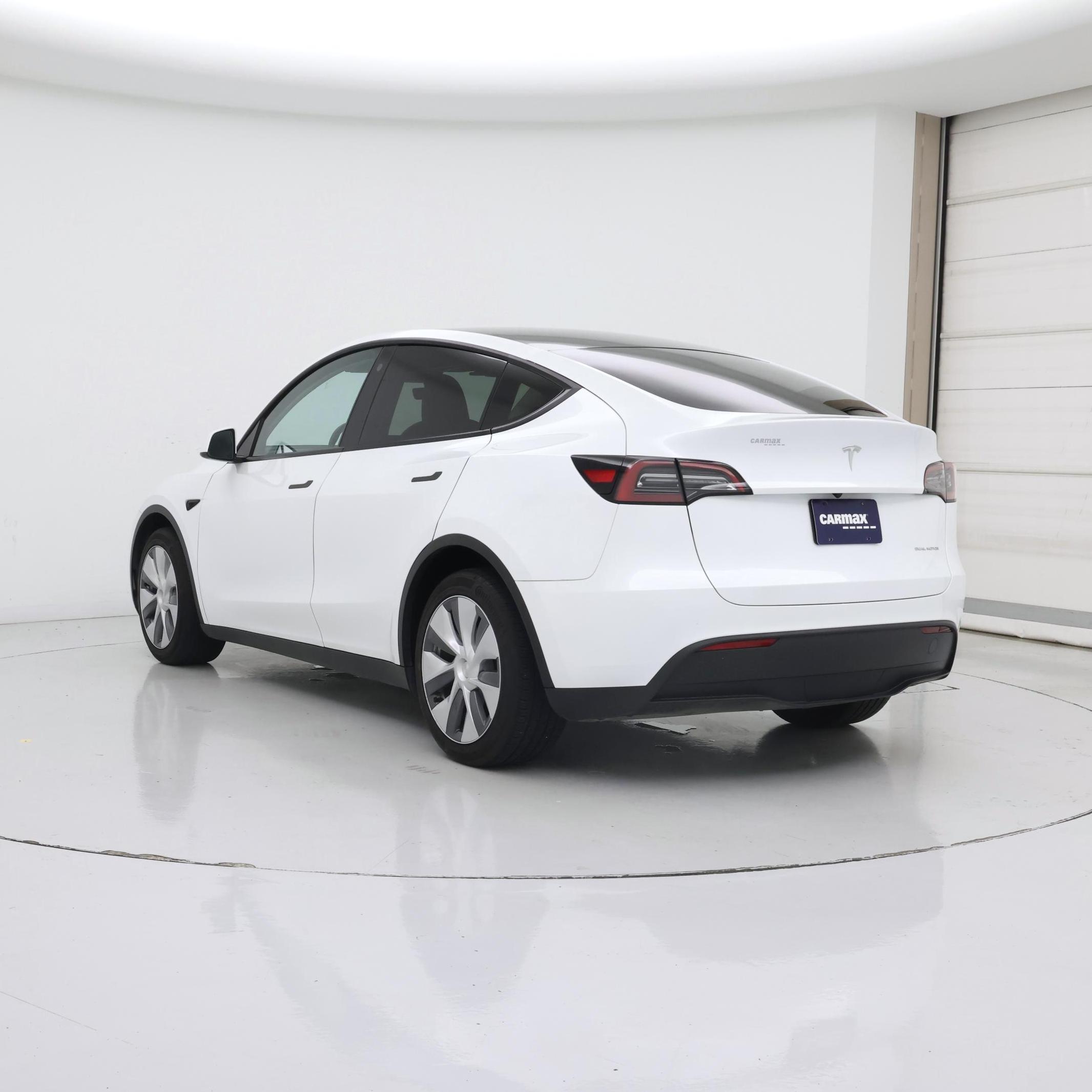 Thumbnail: 2023 Tesla Model Y - 2