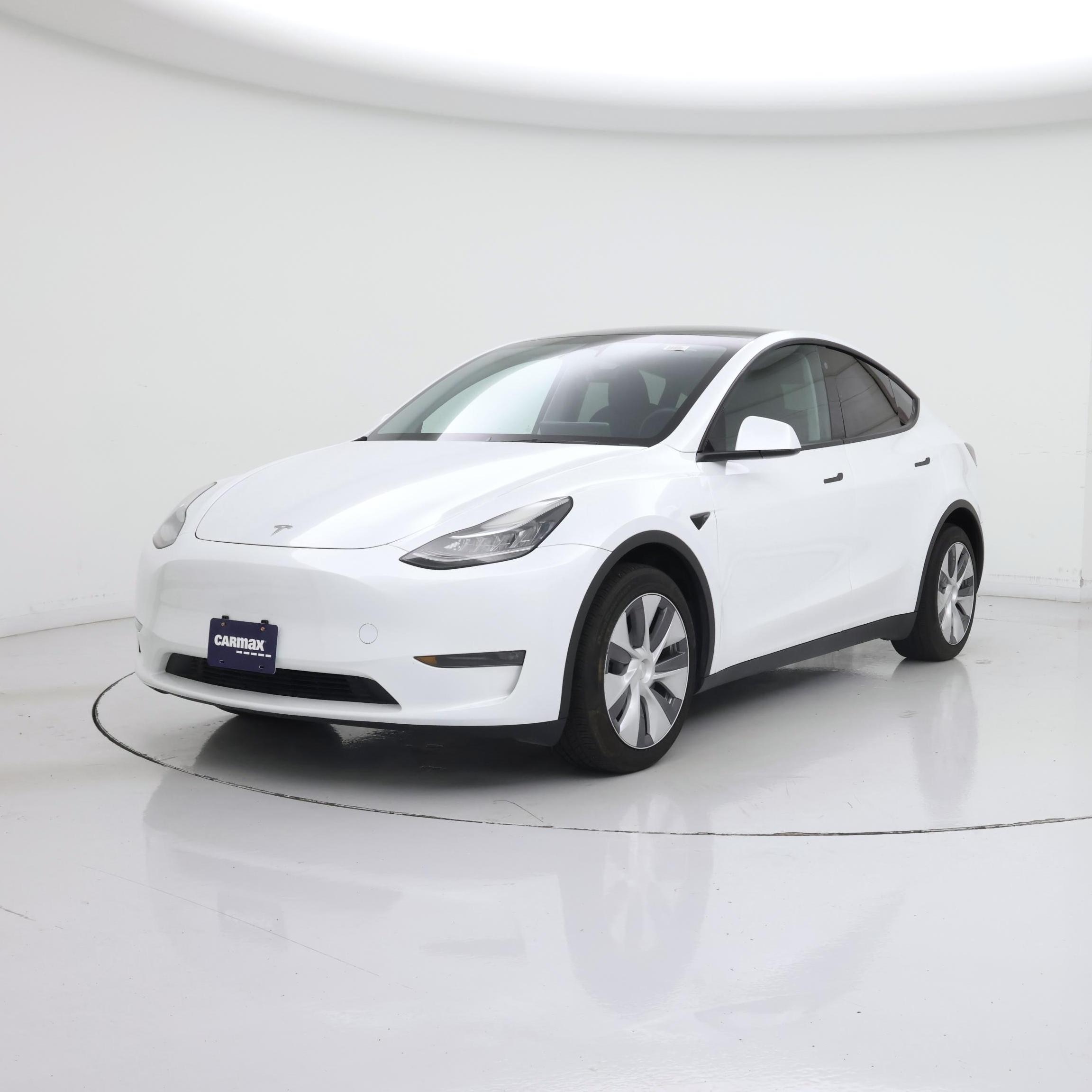 Thumbnail: 2023 Tesla Model Y - 4