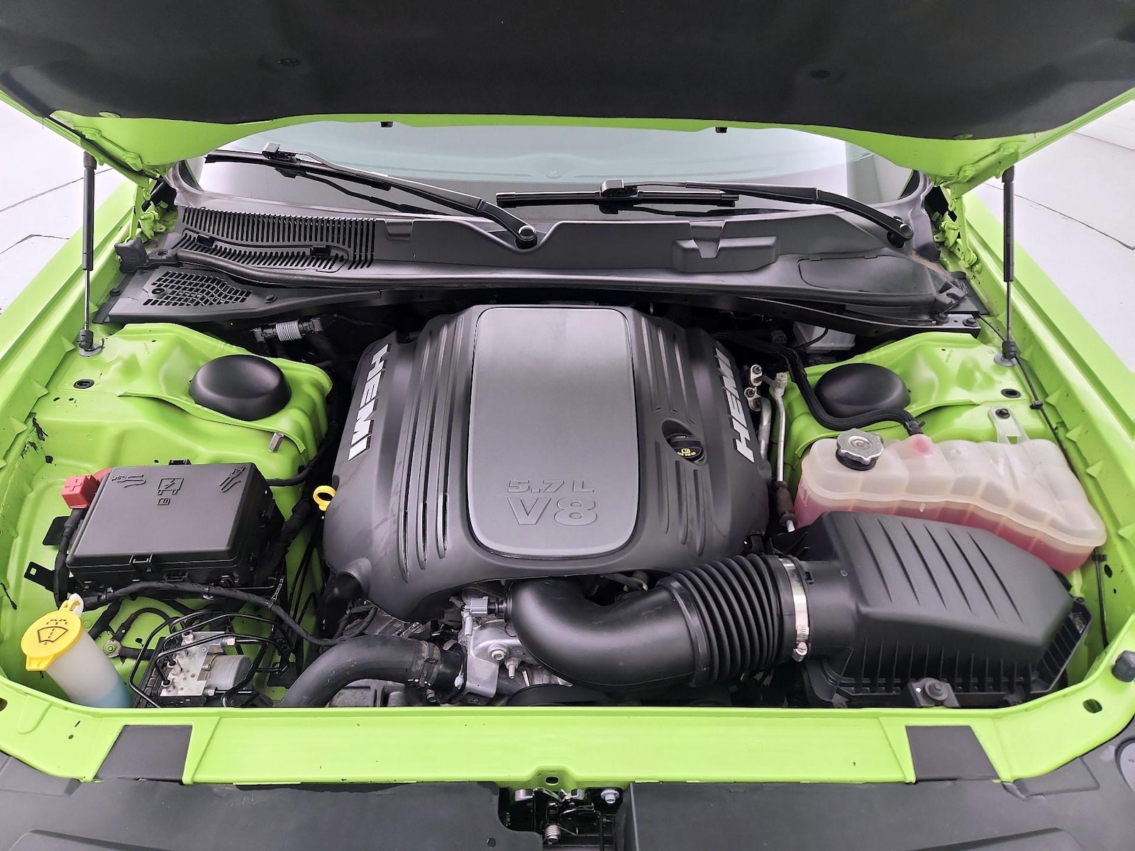 2023 Dodge Challenger R/T - Photo 22