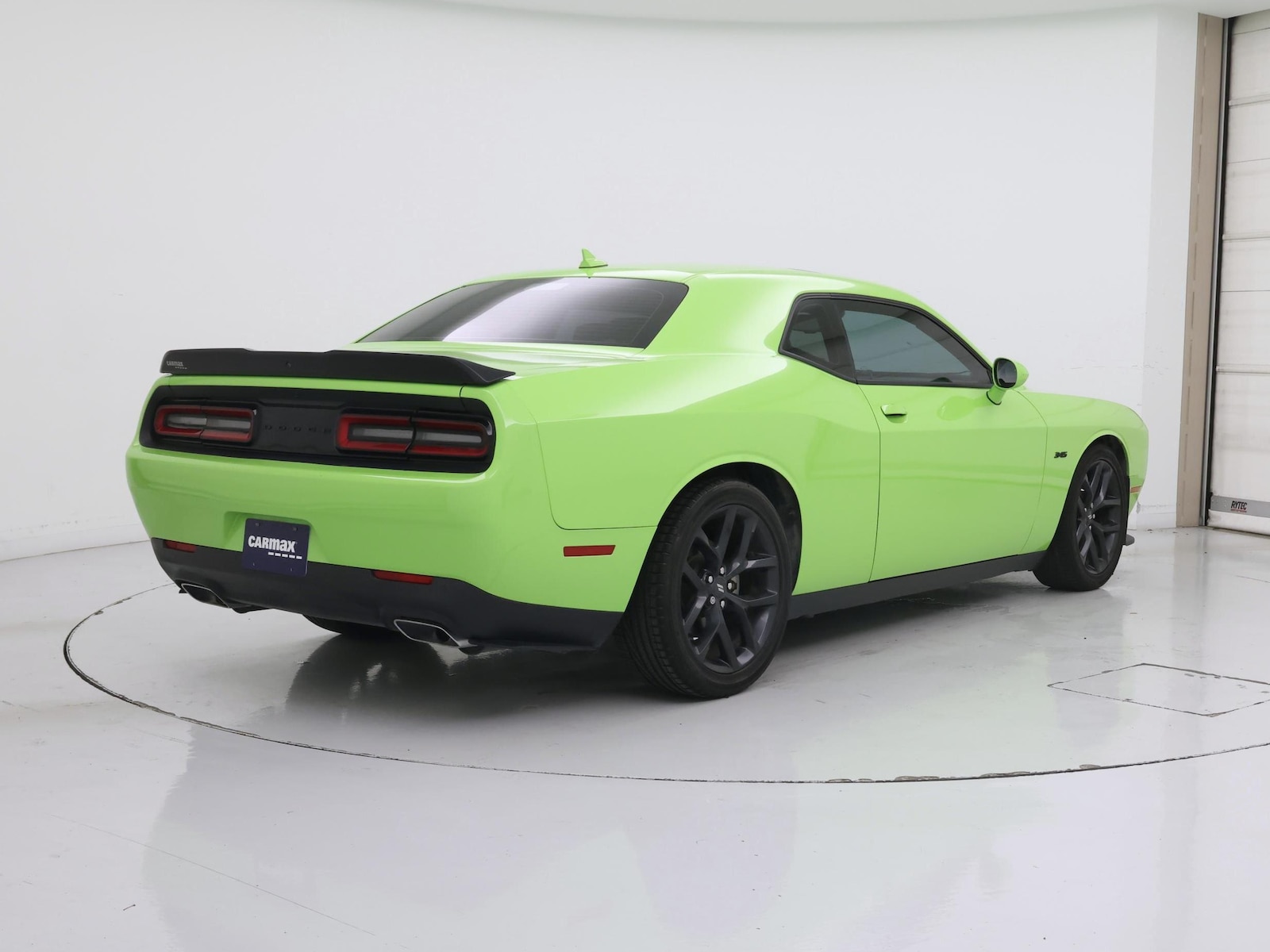 2023 Dodge Challenger R/T - Photo 9