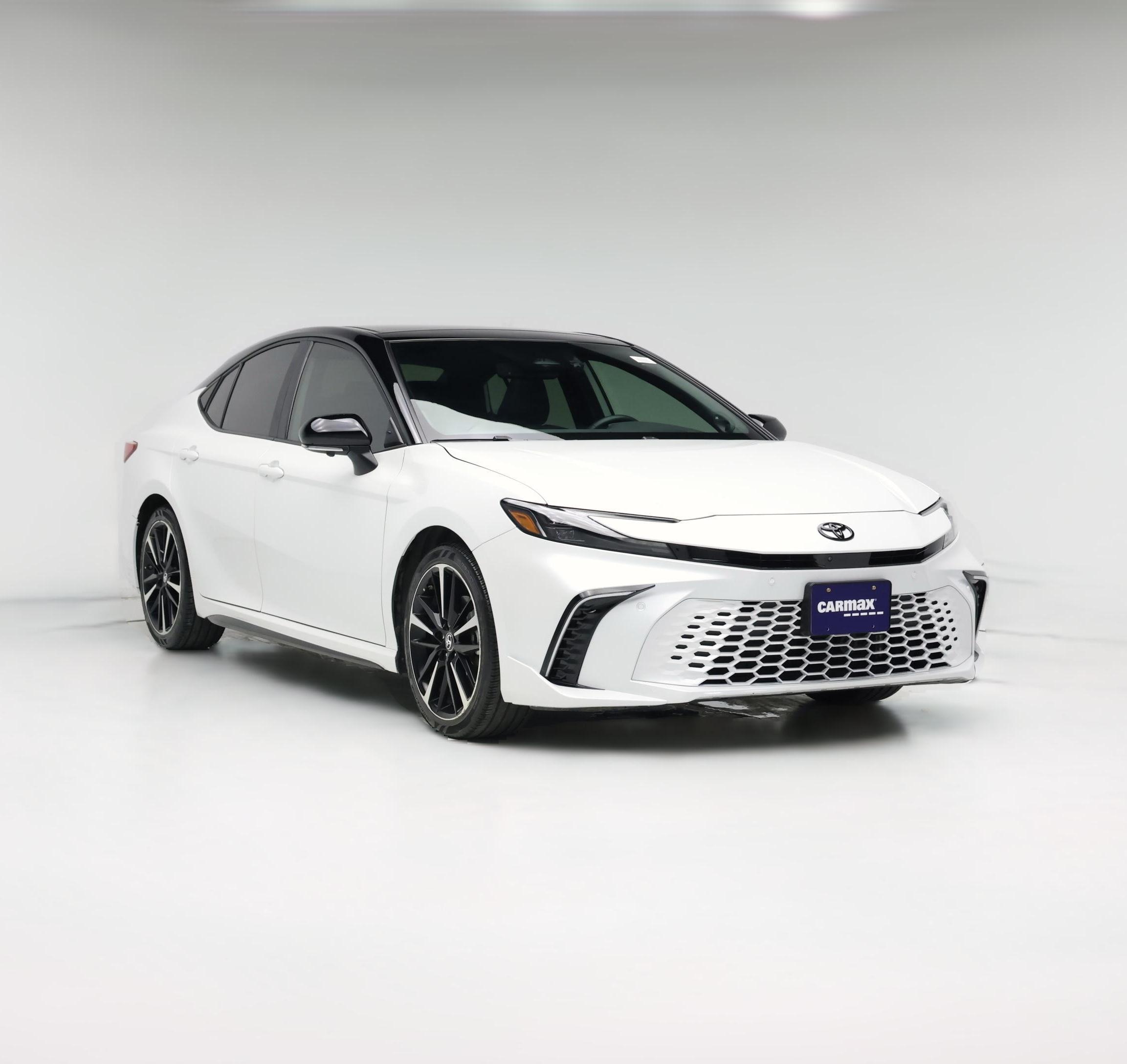 Thumbnail: 2025 Toyota Camry - 1