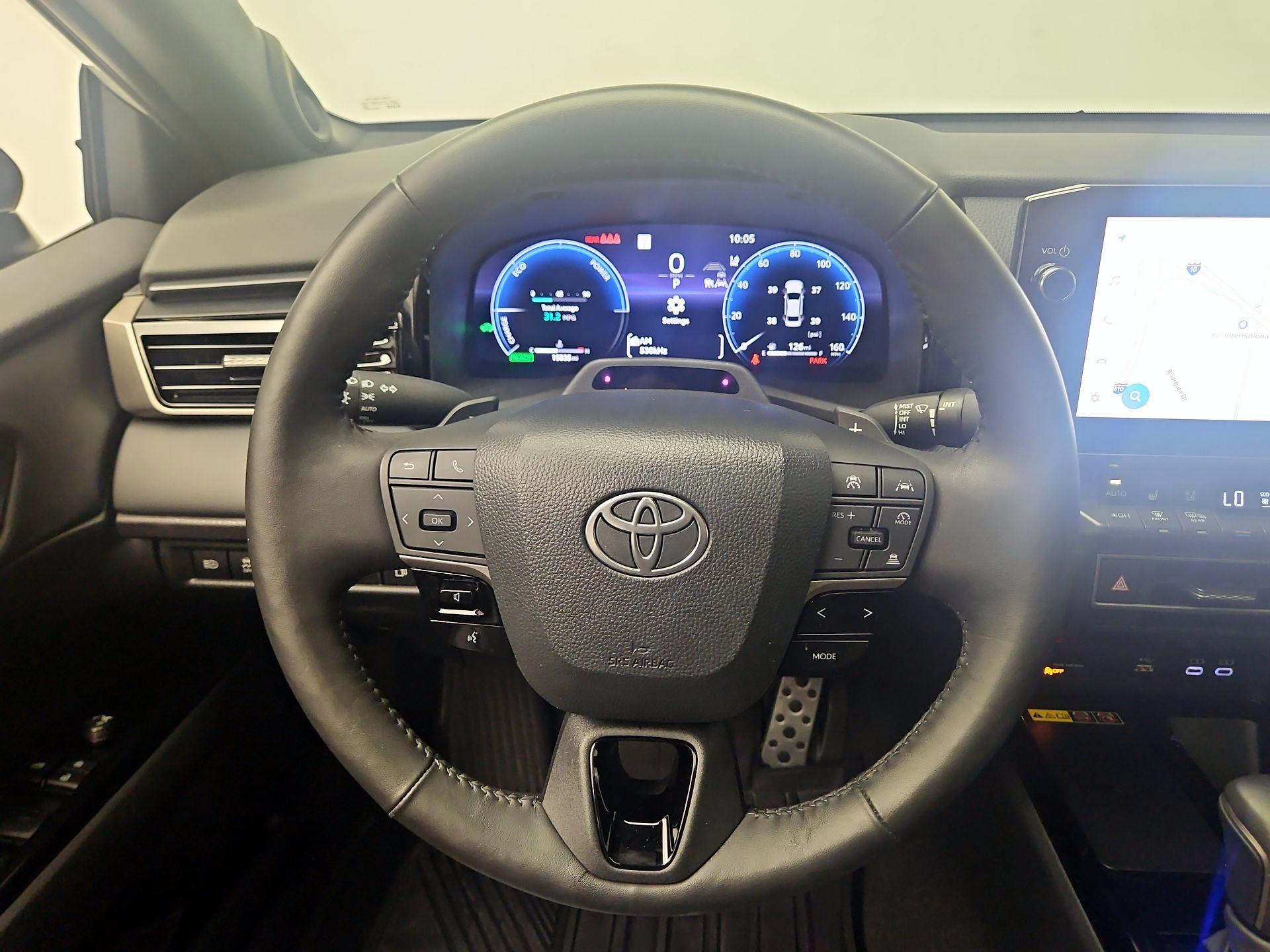 Thumbnail: 2025 Toyota Camry - 10