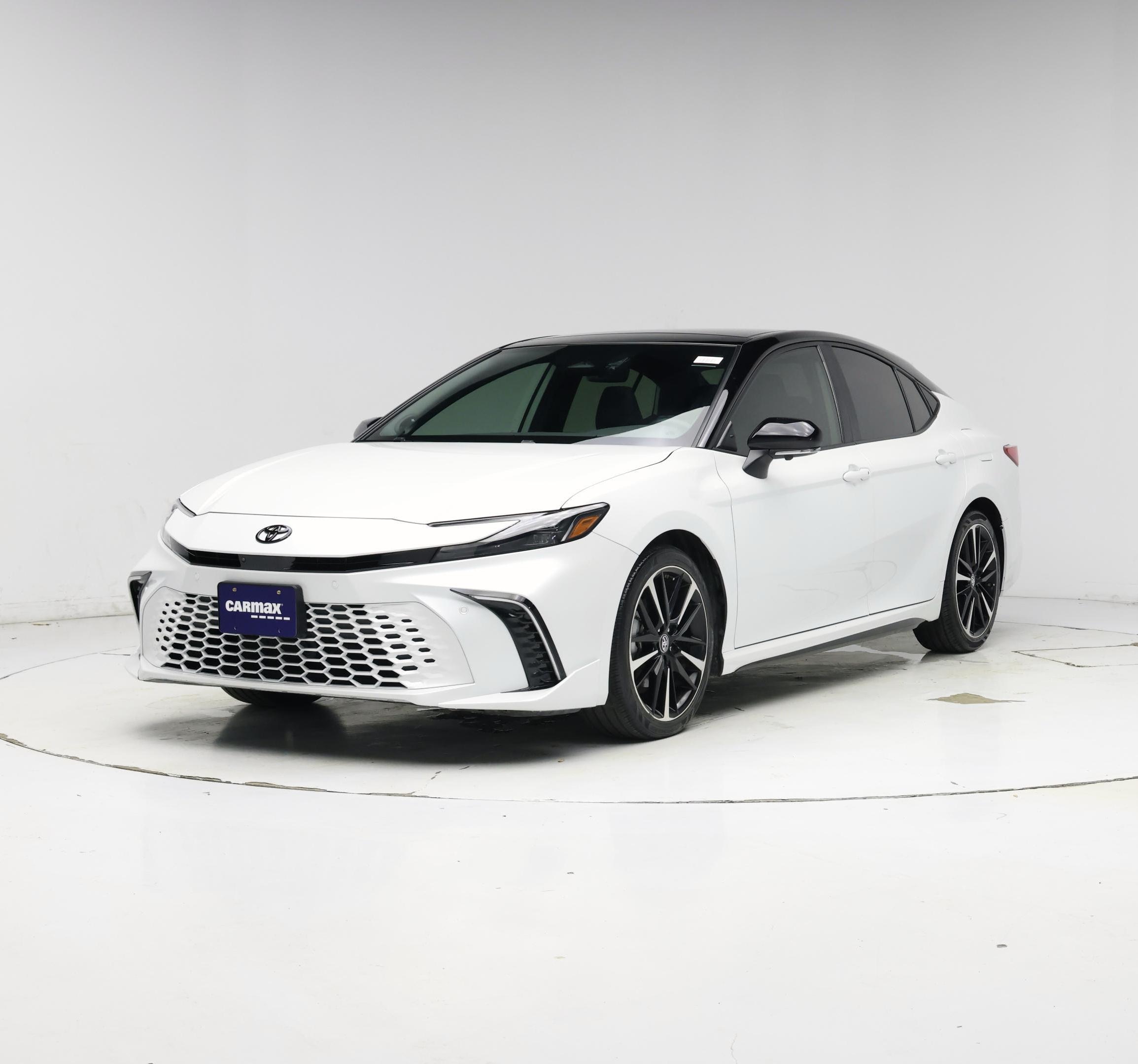 Thumbnail: 2025 Toyota Camry - 4