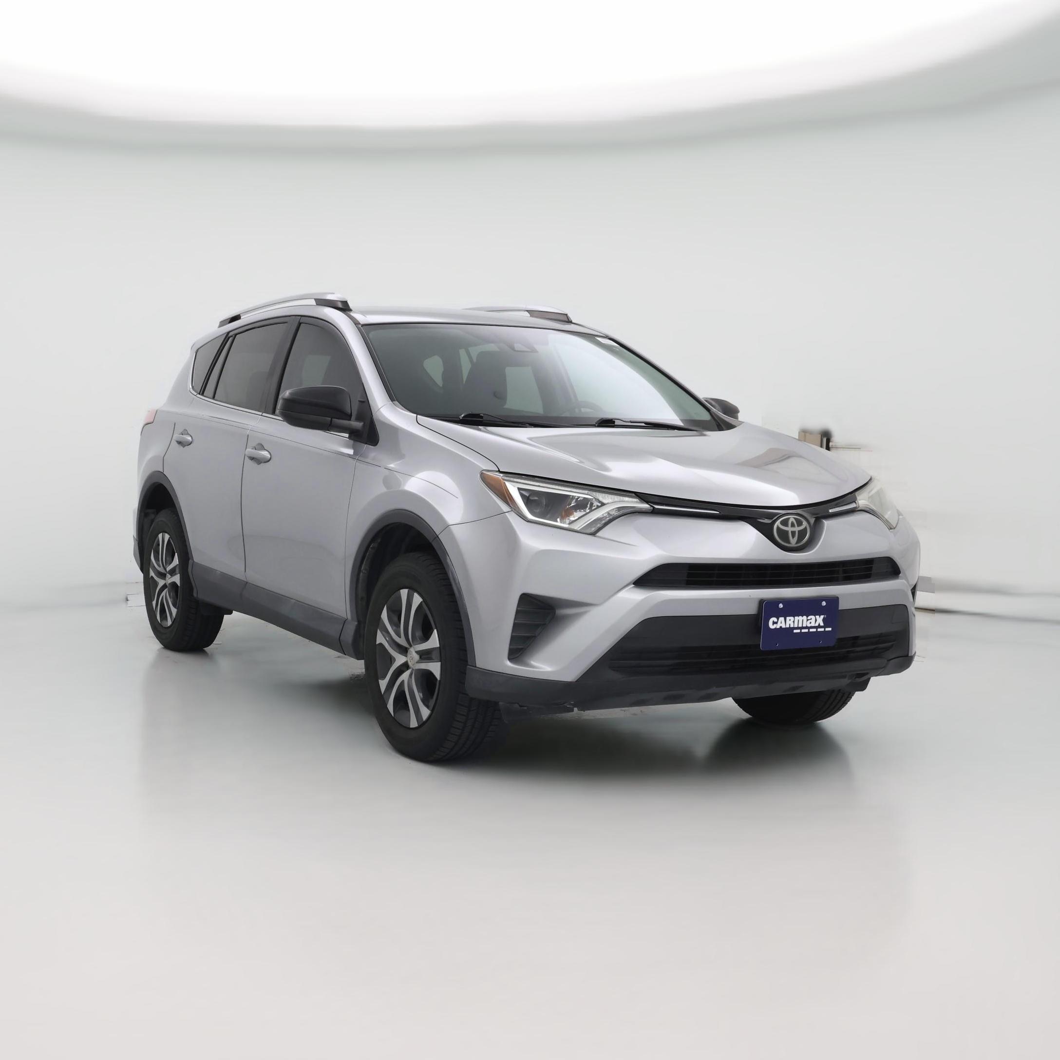 Thumbnail: 2018 Toyota RAV4 - 1