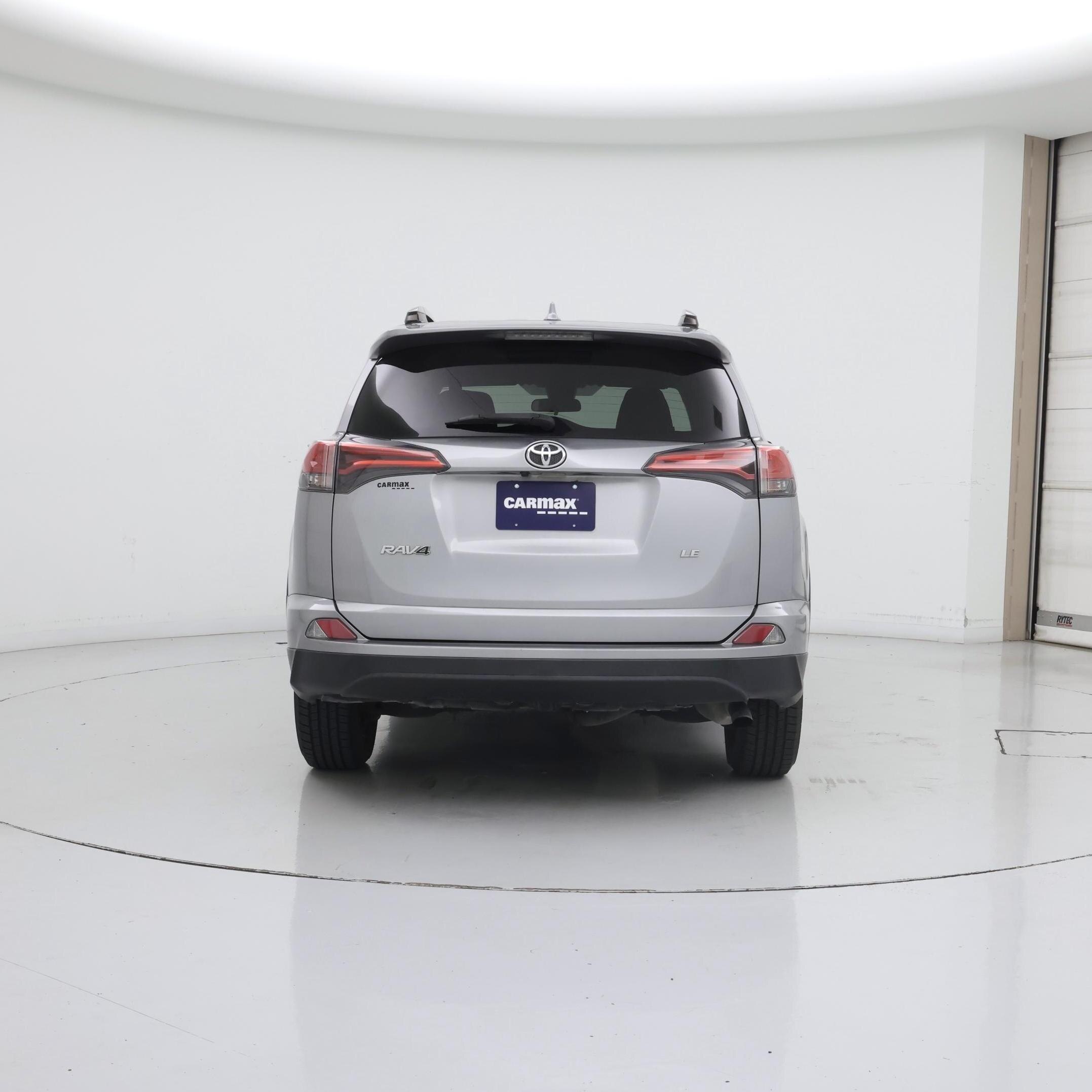 Thumbnail: 2018 Toyota RAV4 - 6