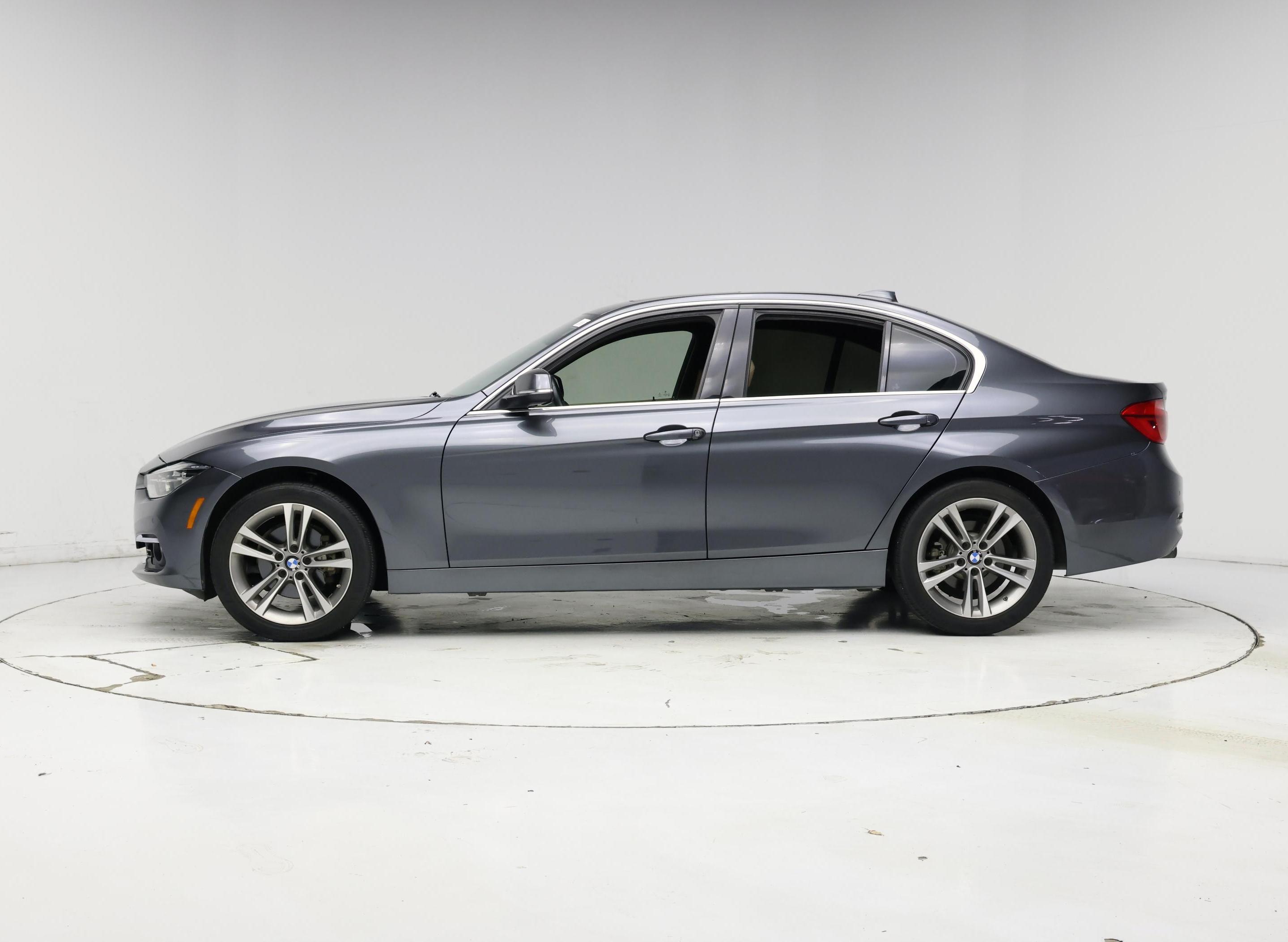Thumbnail: 2016 BMW 3 Series - 3