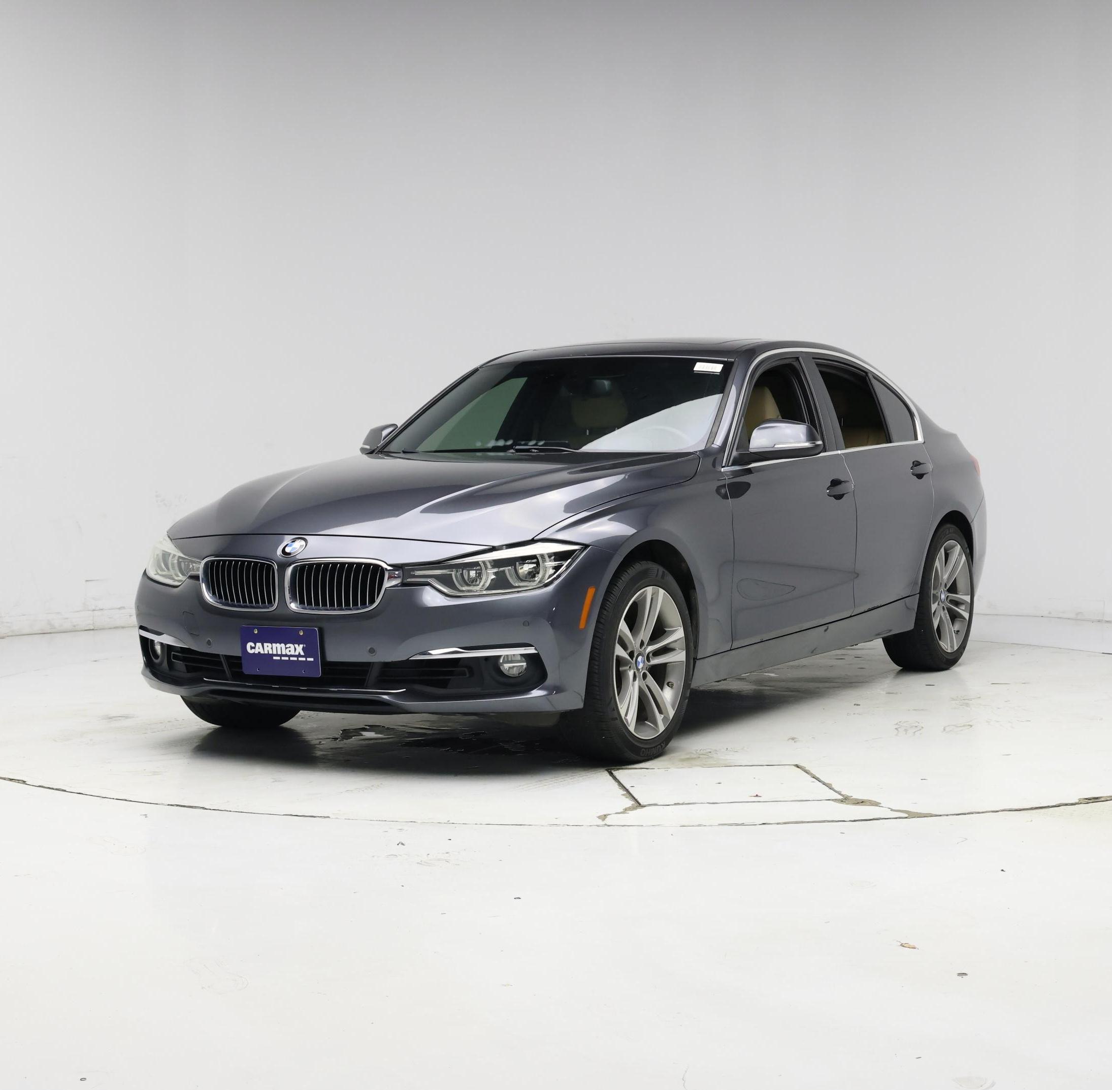 Thumbnail: 2016 BMW 3 Series - 4