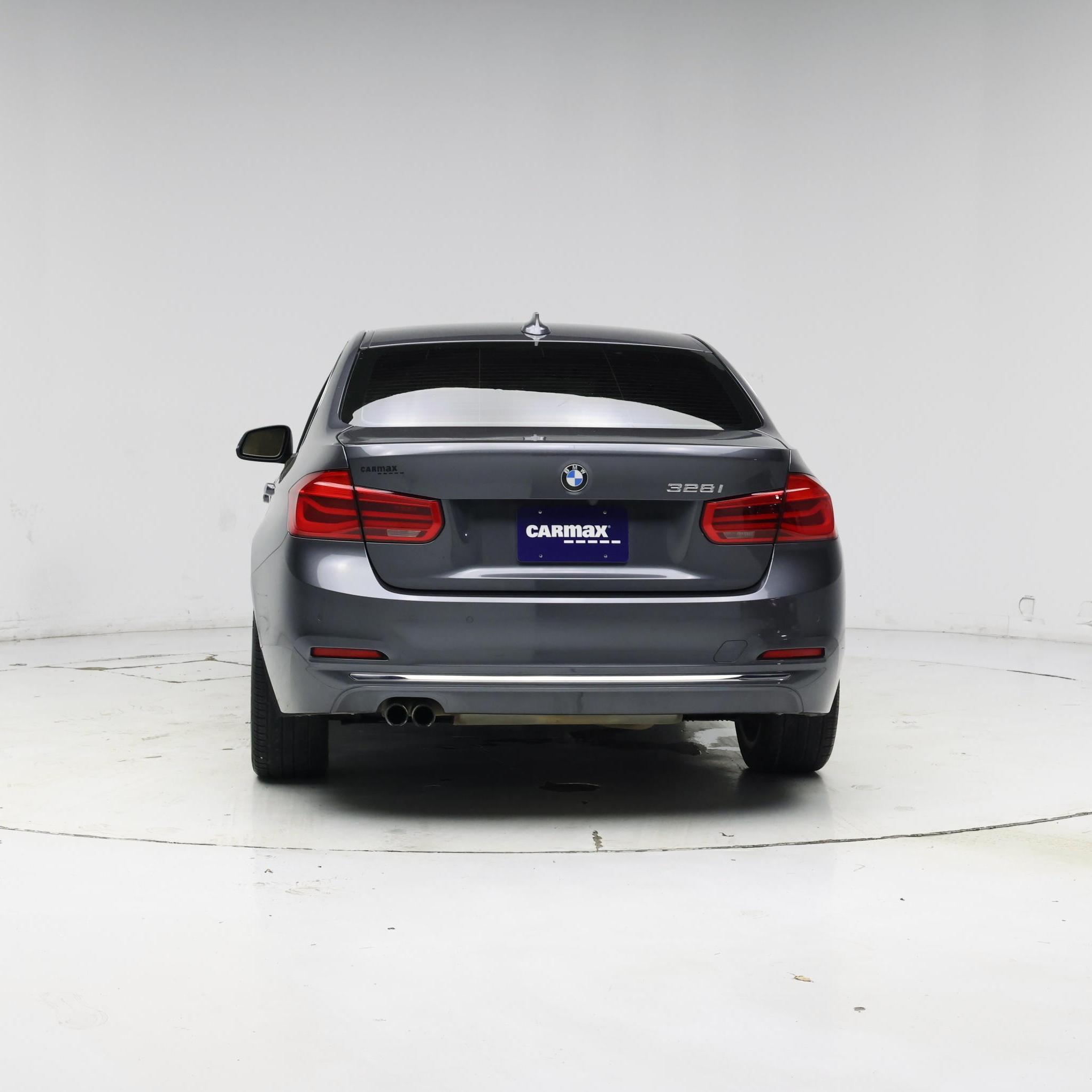 Thumbnail: 2016 BMW 3 Series - 6