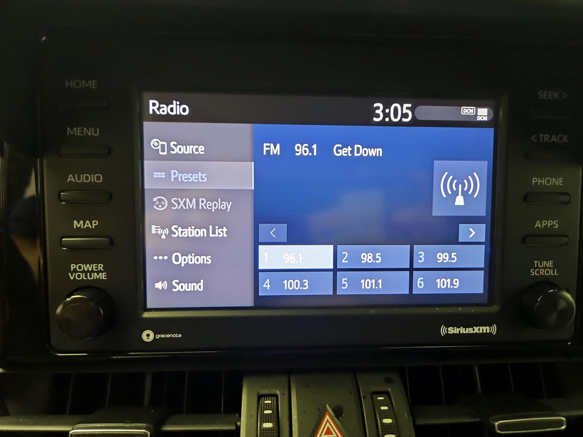 Thumbnail: 2021 Toyota RAV4 - 15