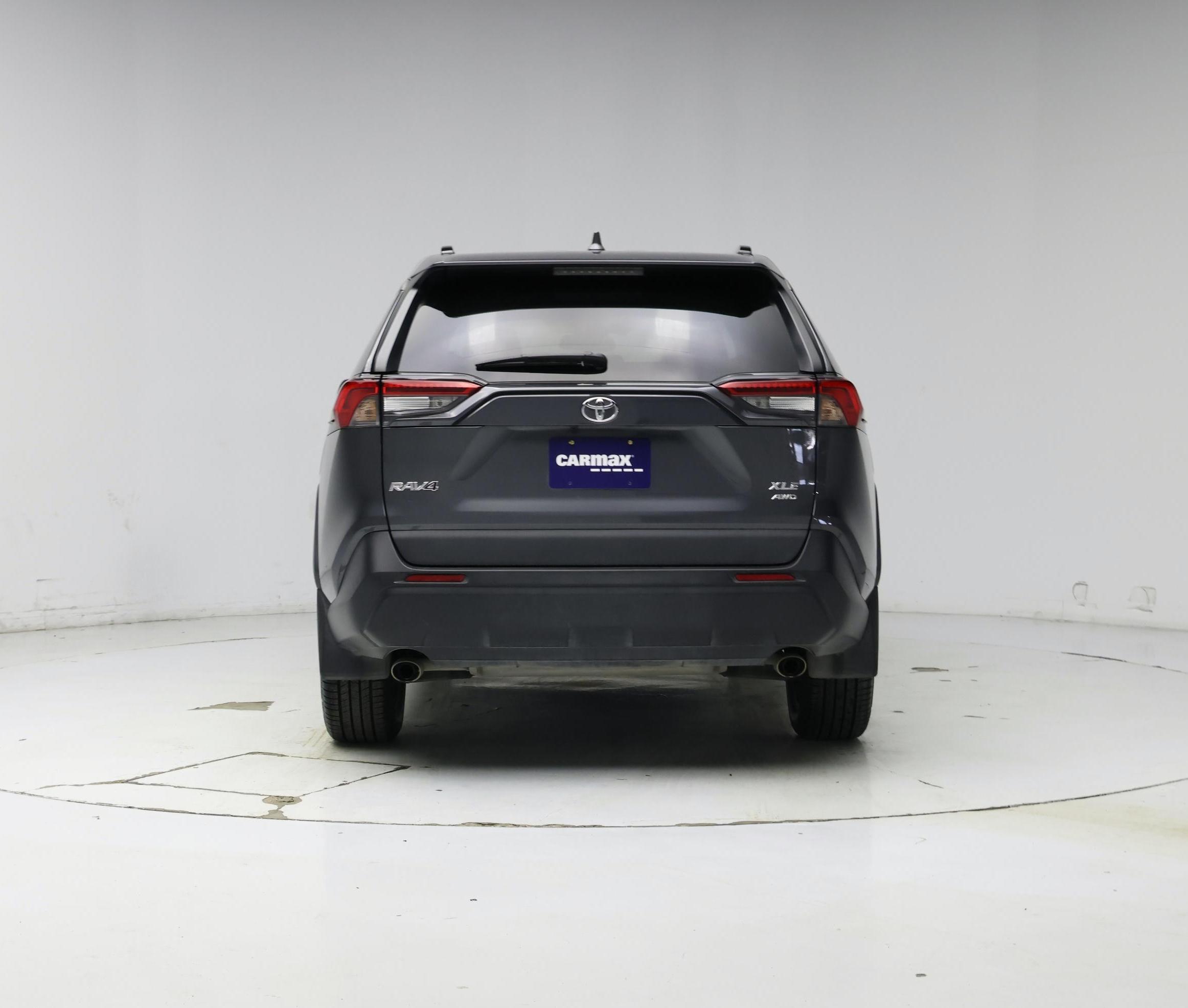Thumbnail: 2021 Toyota RAV4 - 6