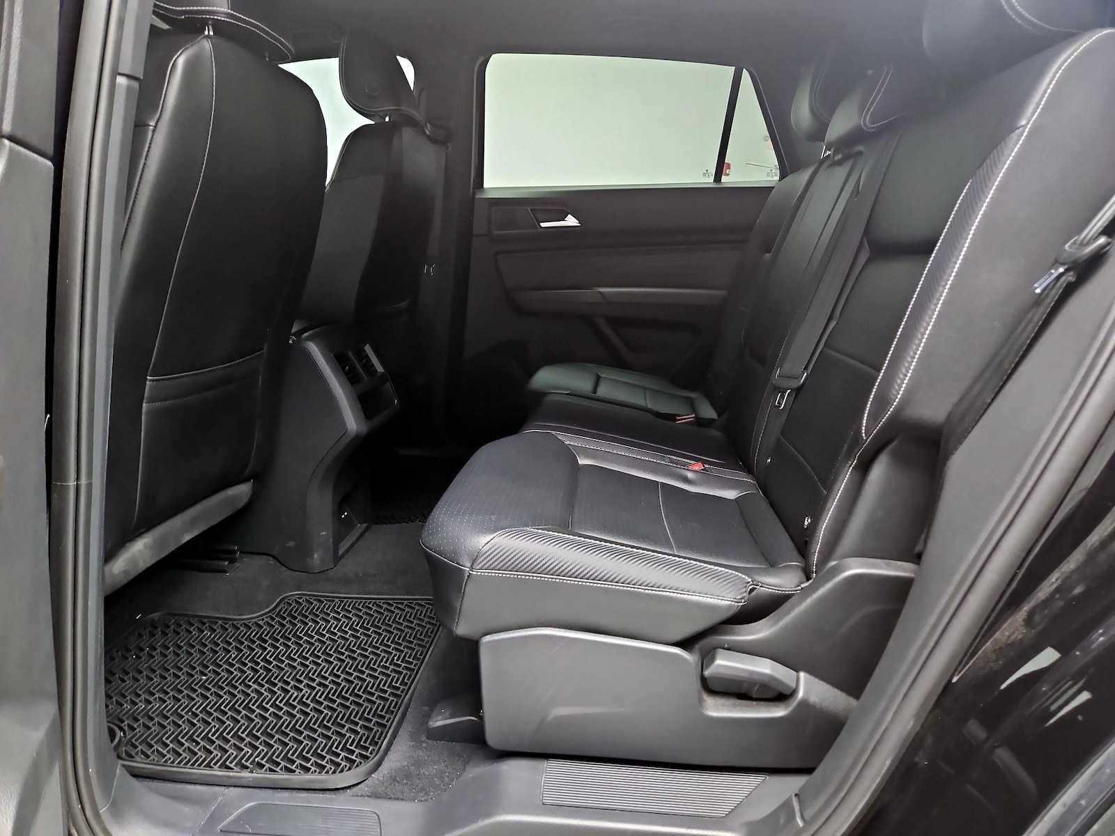 2022 Volkswagen Atlas Cross Sport SE w/Tech - Photo 20