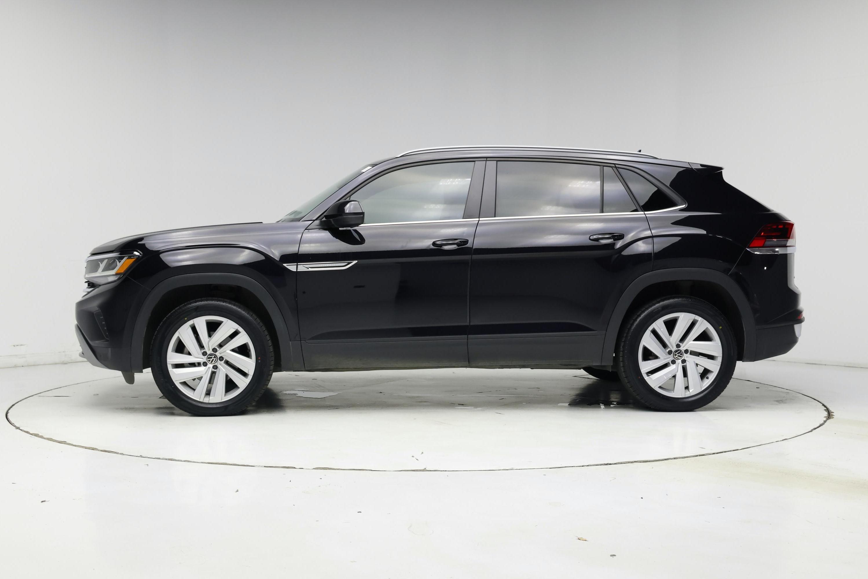 Thumbnail: 2022 Volkswagen Atlas - 3