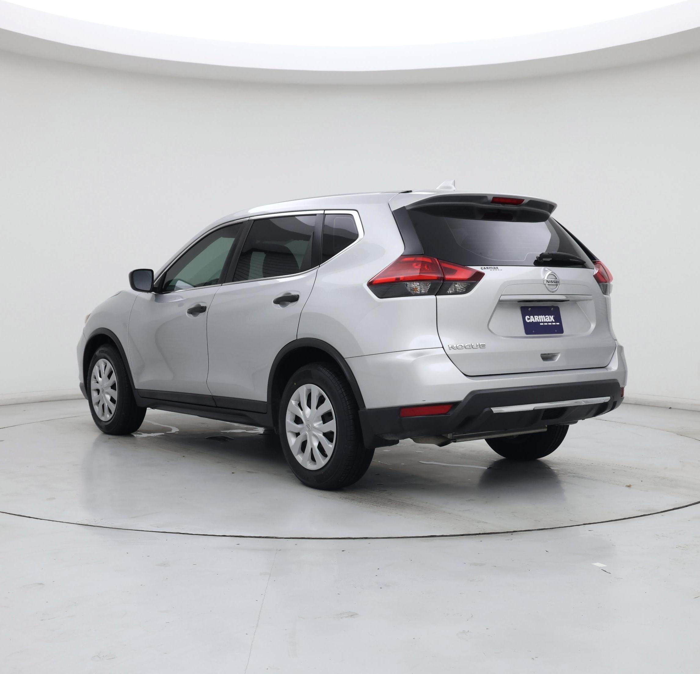 Thumbnail: 2017 Nissan Rogue - 2