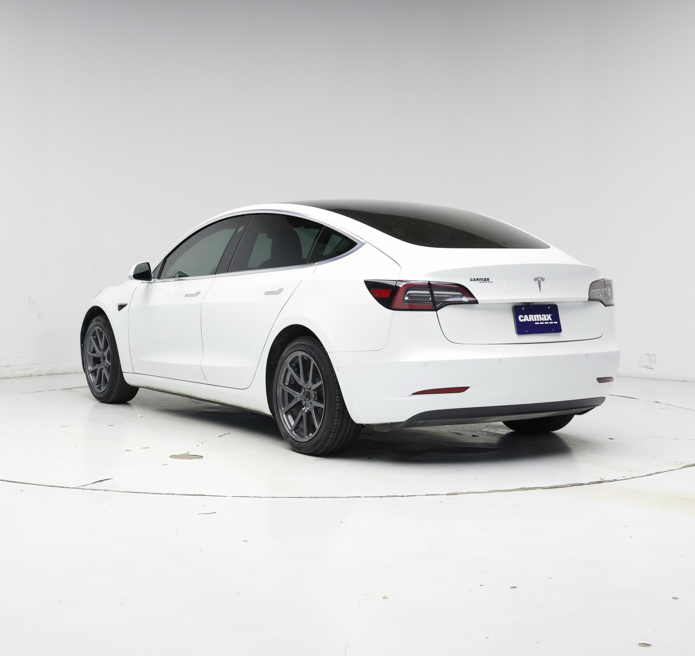 Thumbnail: 2020 Tesla Model 3 - 2