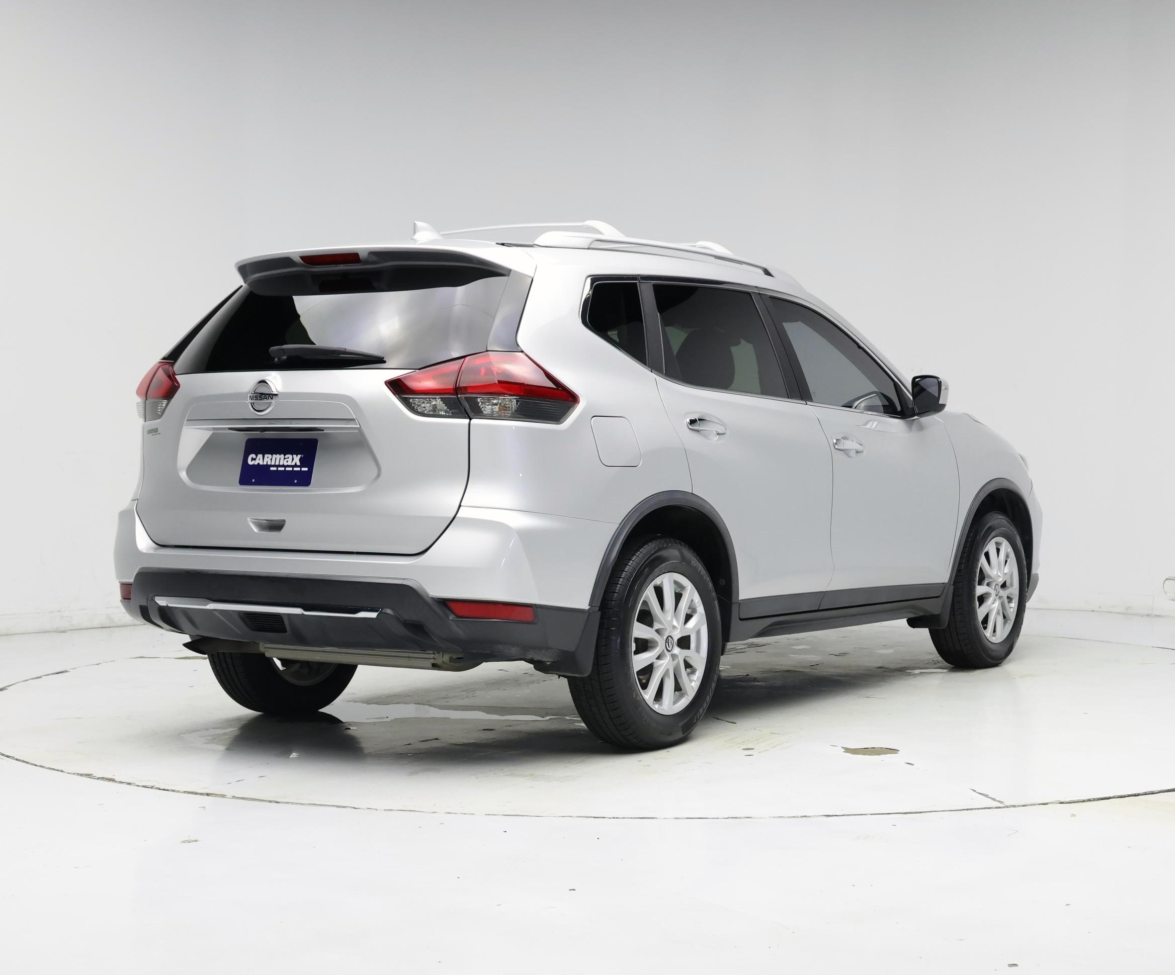Thumbnail: 2020 Nissan Rogue - 8