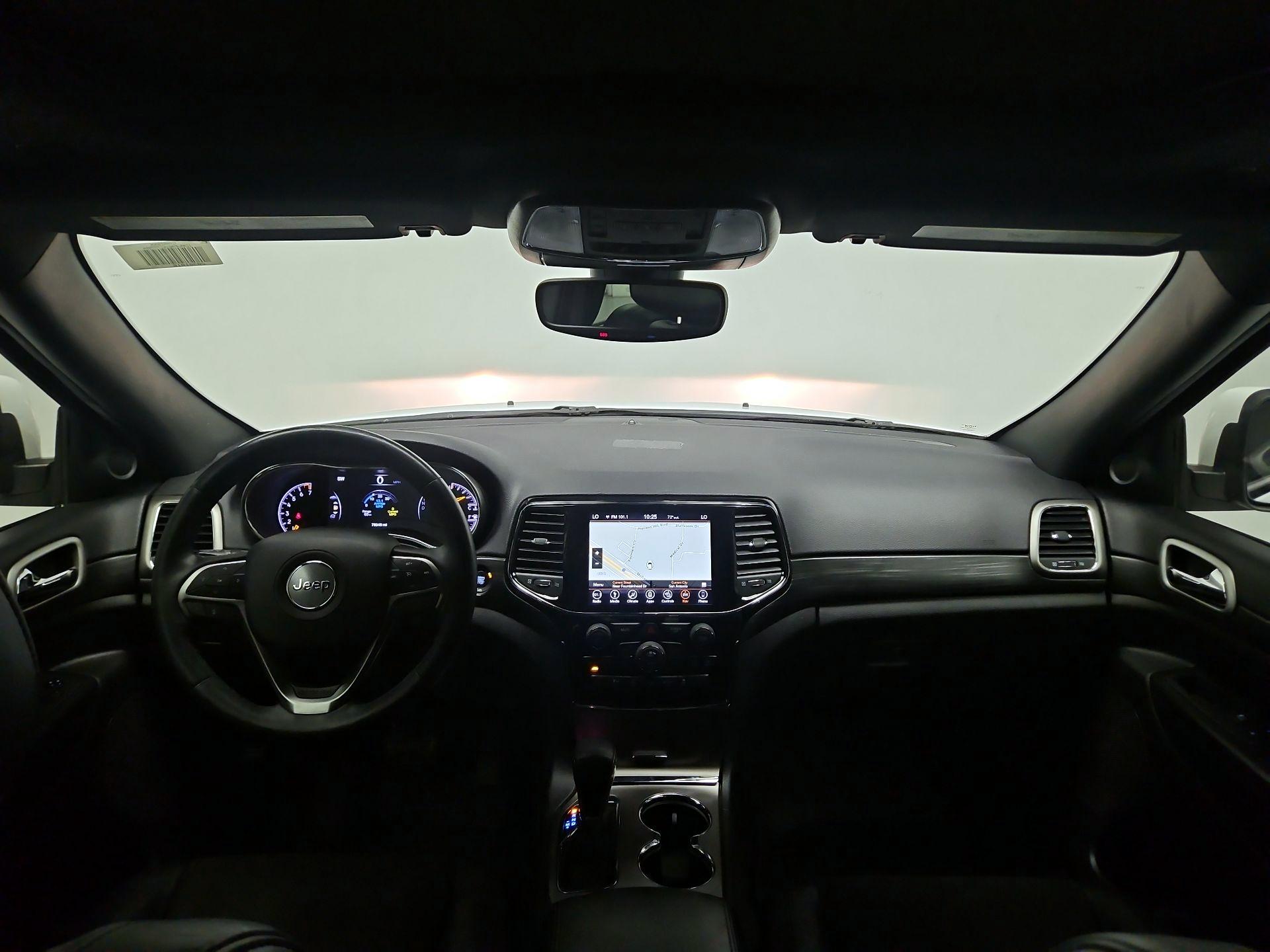 Thumbnail: 2019 Jeep Grand Cherokee - 9