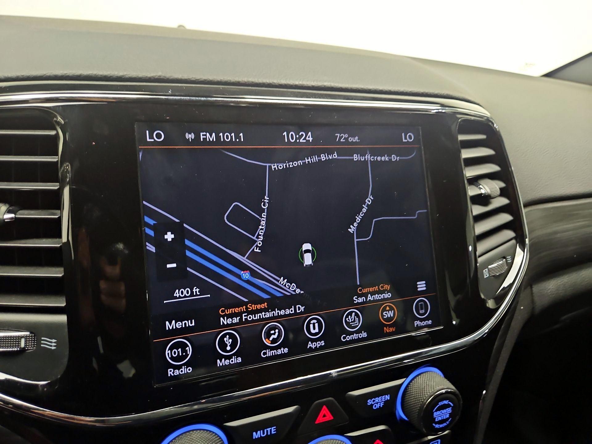 Thumbnail: 2019 Jeep Grand Cherokee - 14