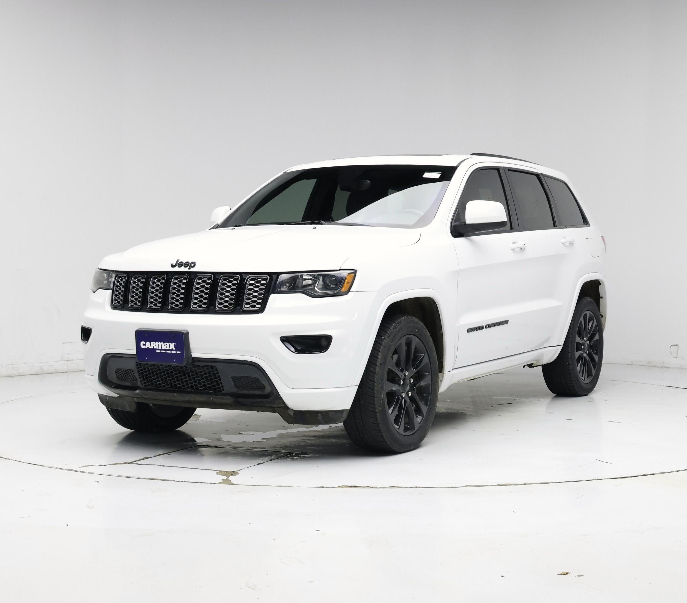 Thumbnail: 2019 Jeep Grand Cherokee - 4