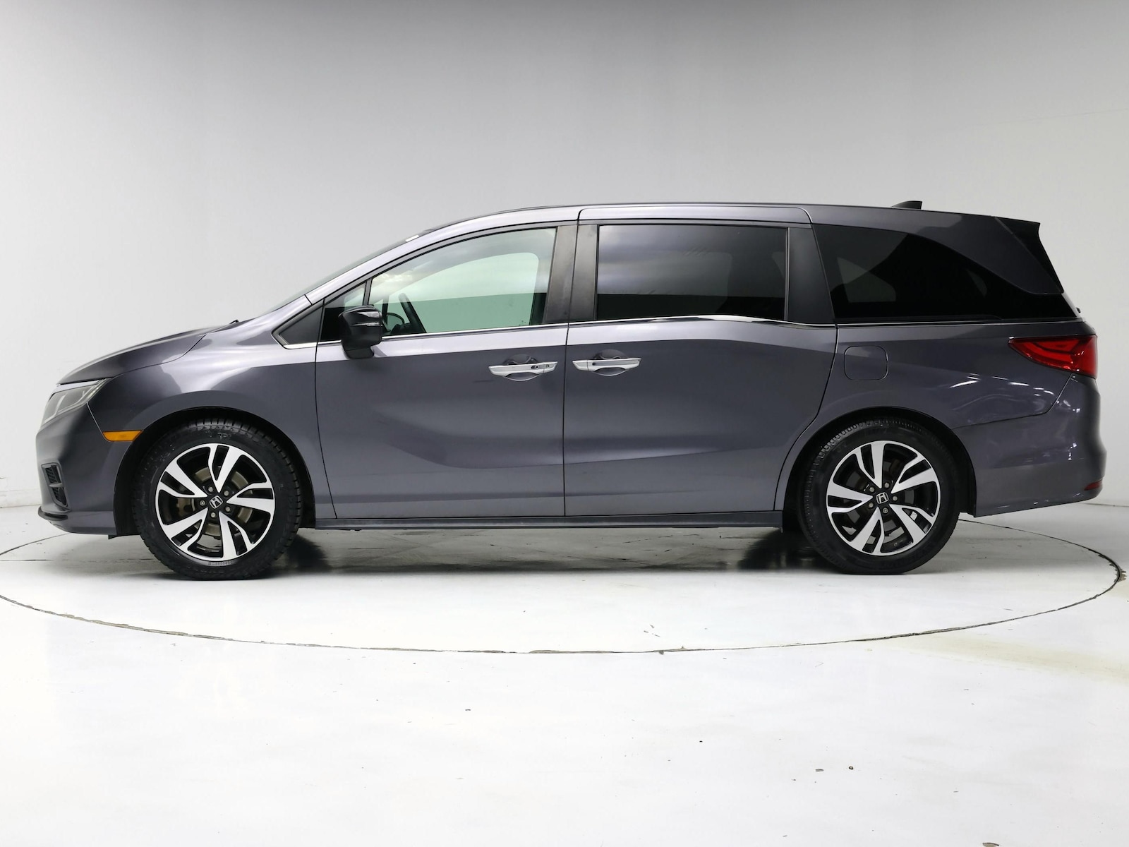 2019 Honda Odyssey EX-L - Photo 4