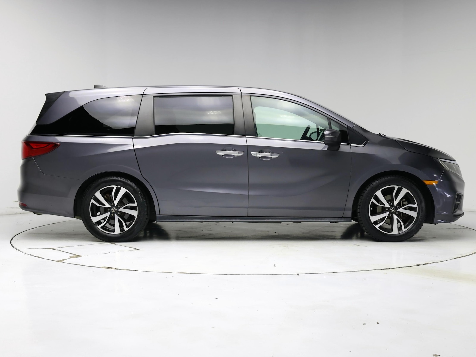 2019 Honda Odyssey EX-L - Photo 8