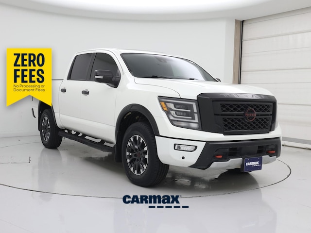 White 2024 Nissan Titan Pickup Truck Four-Wheel Drive Automatic