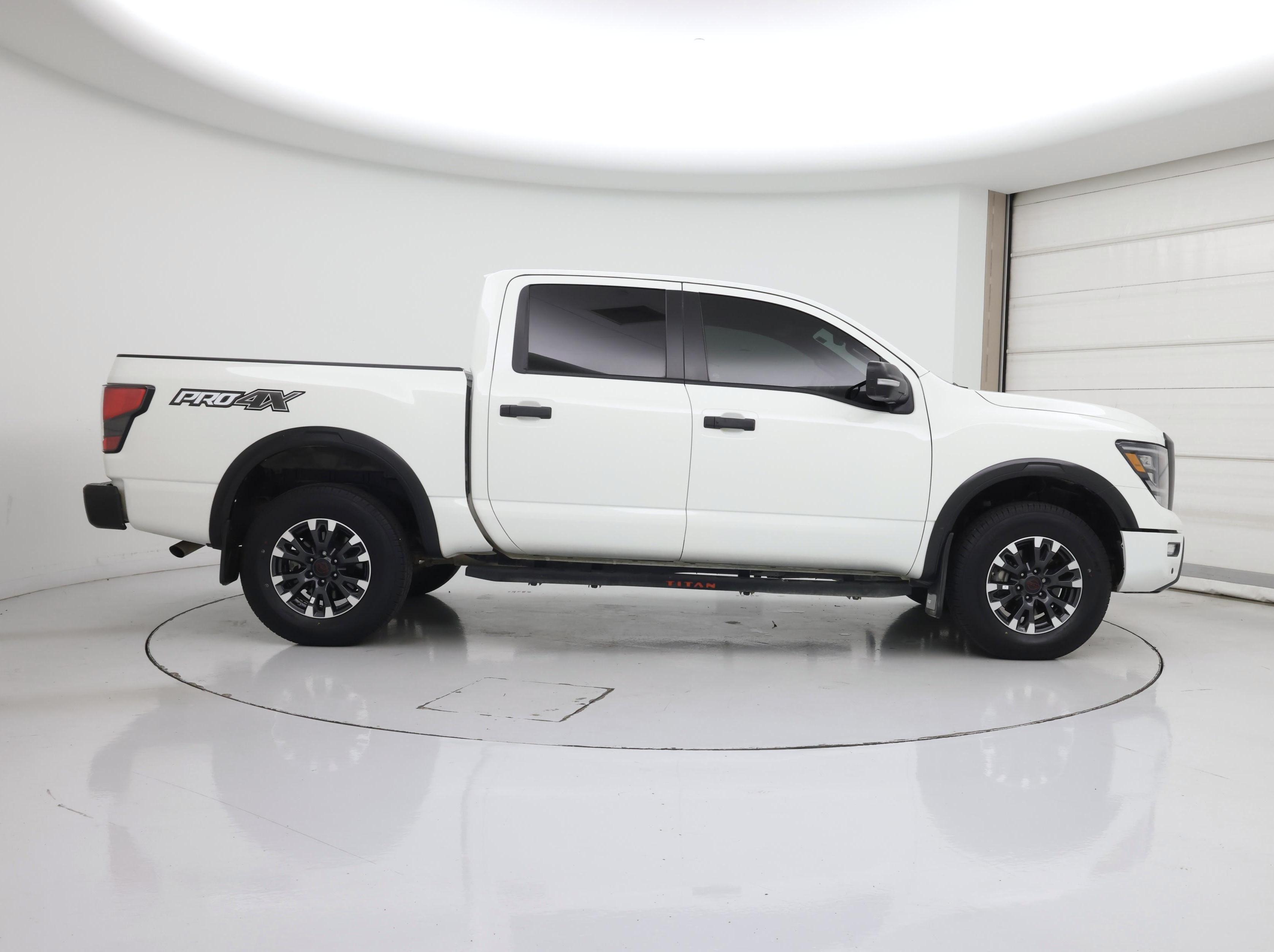 Thumbnail: 2024 Nissan Titan - 7