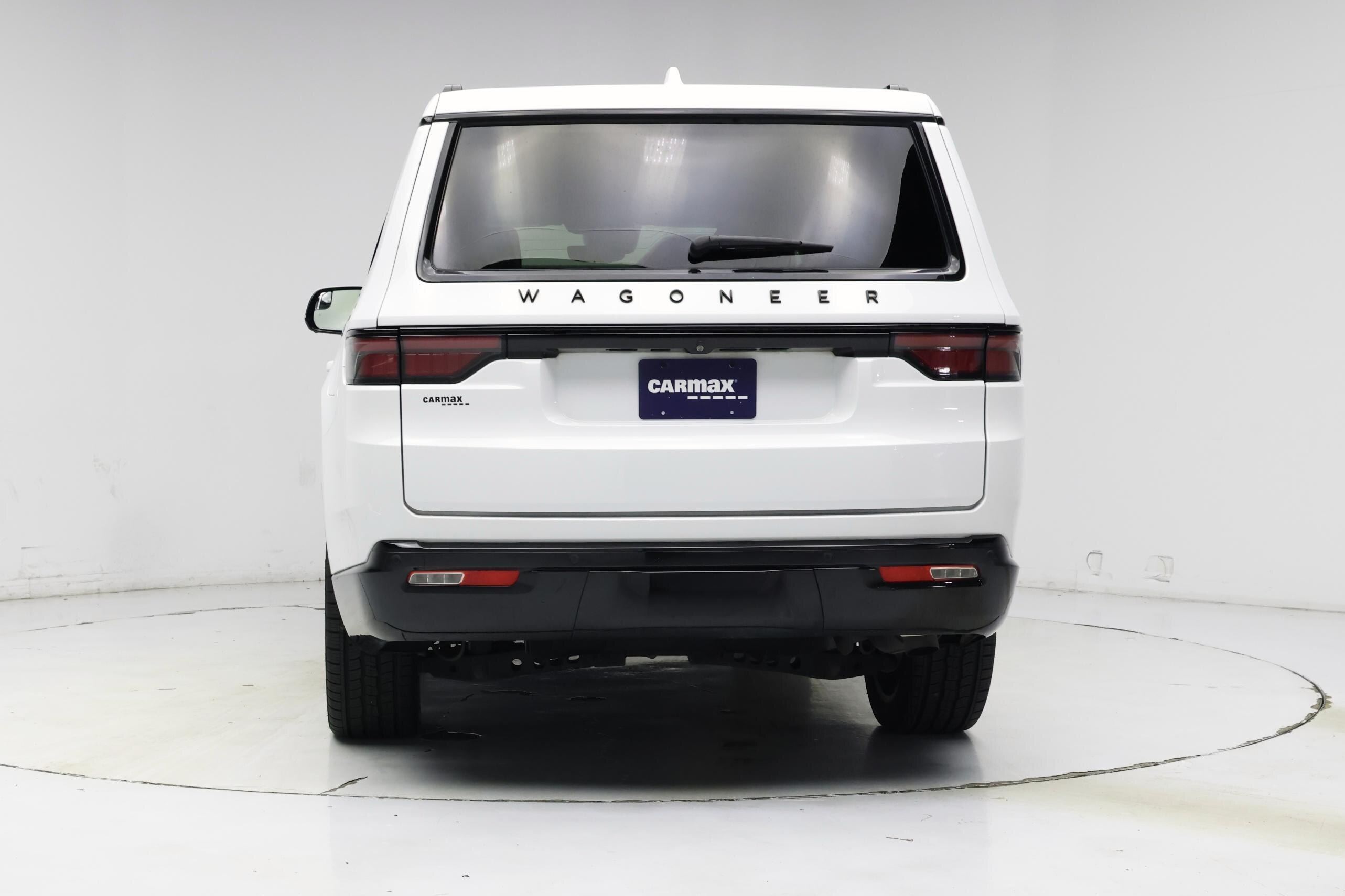 Thumbnail: 2022 Jeep Wagoneer - 6