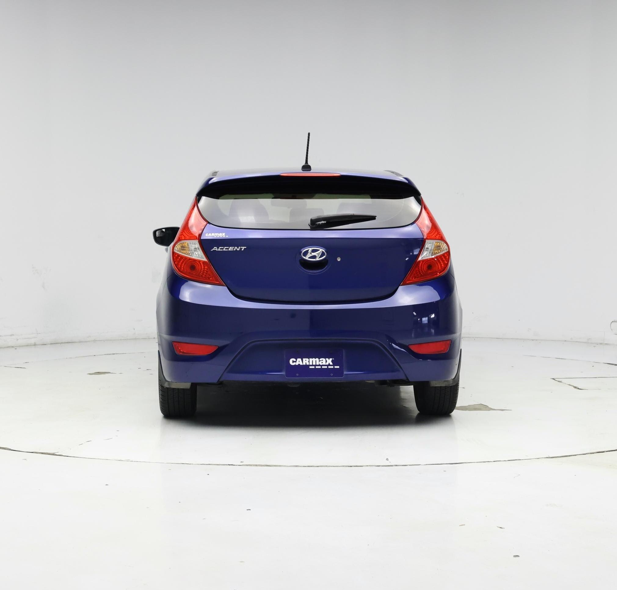 Thumbnail: 2017 Hyundai Accent - 6
