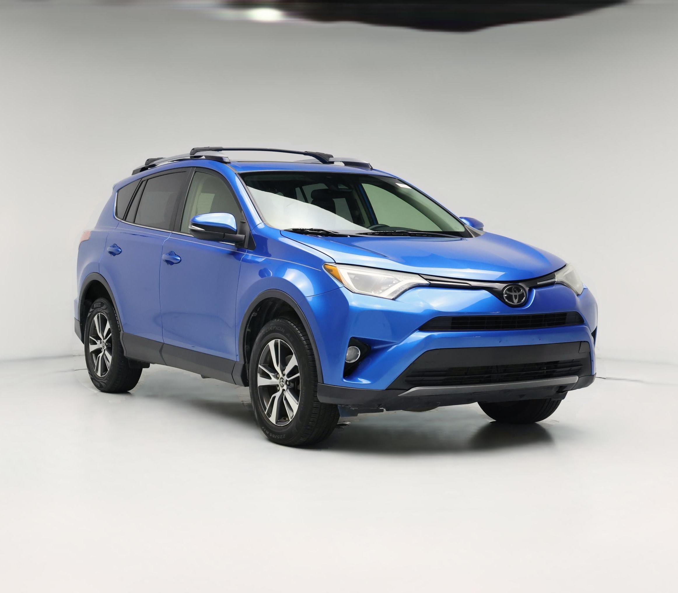 Thumbnail: 2017 Toyota RAV4 - 1