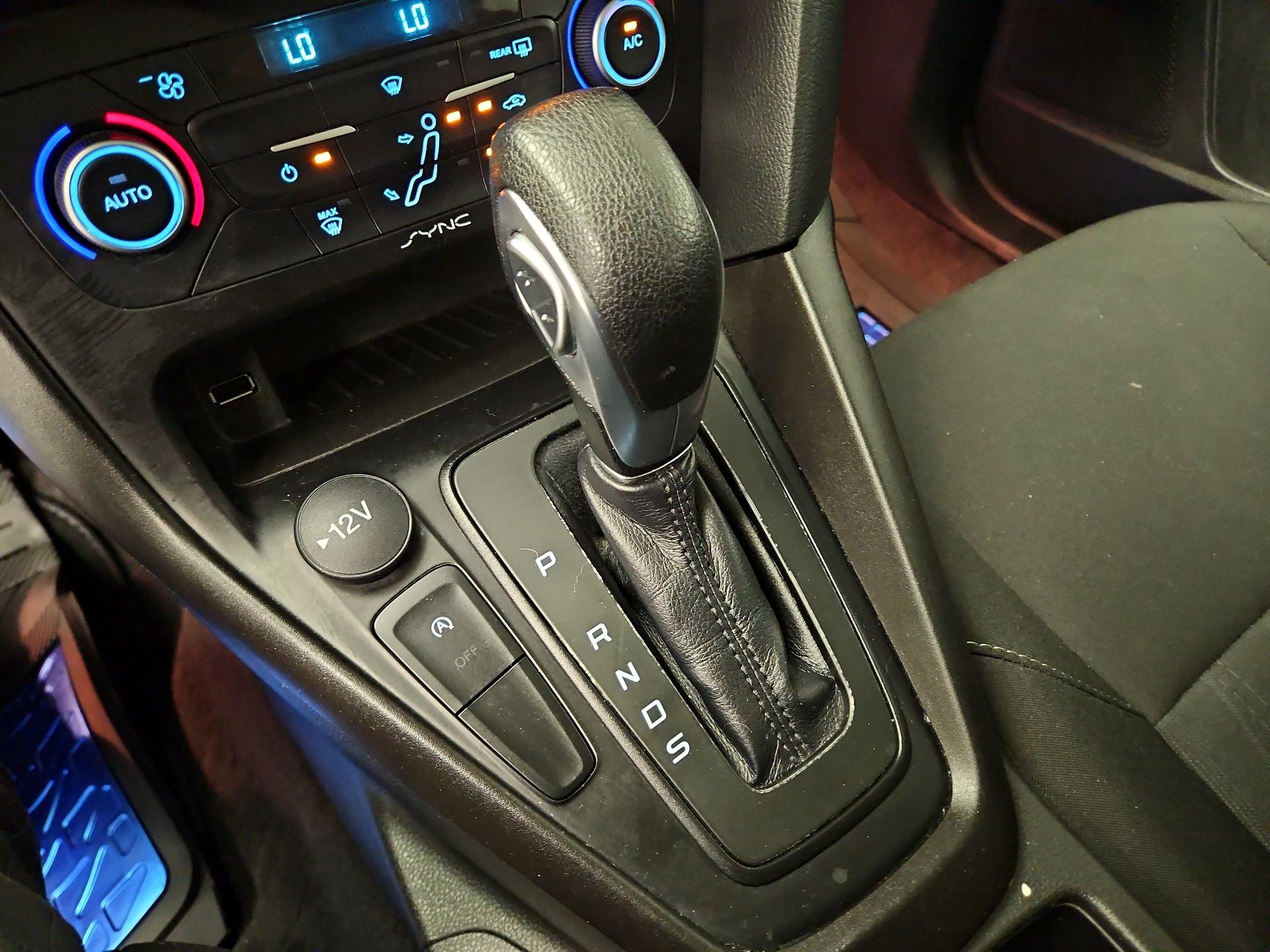 Thumbnail: 2018 Ford Focus - 17