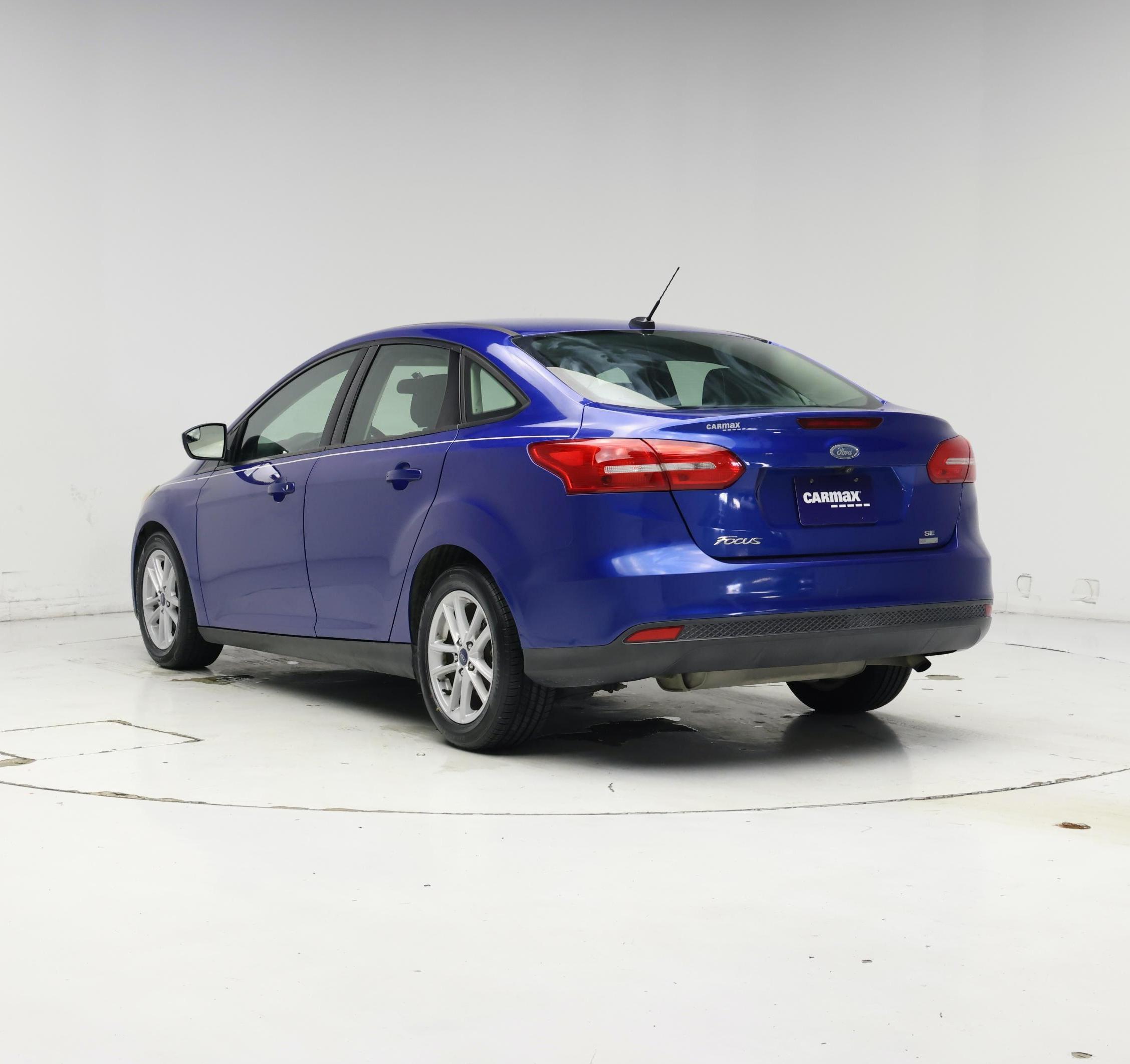 Thumbnail: 2018 Ford Focus - 2