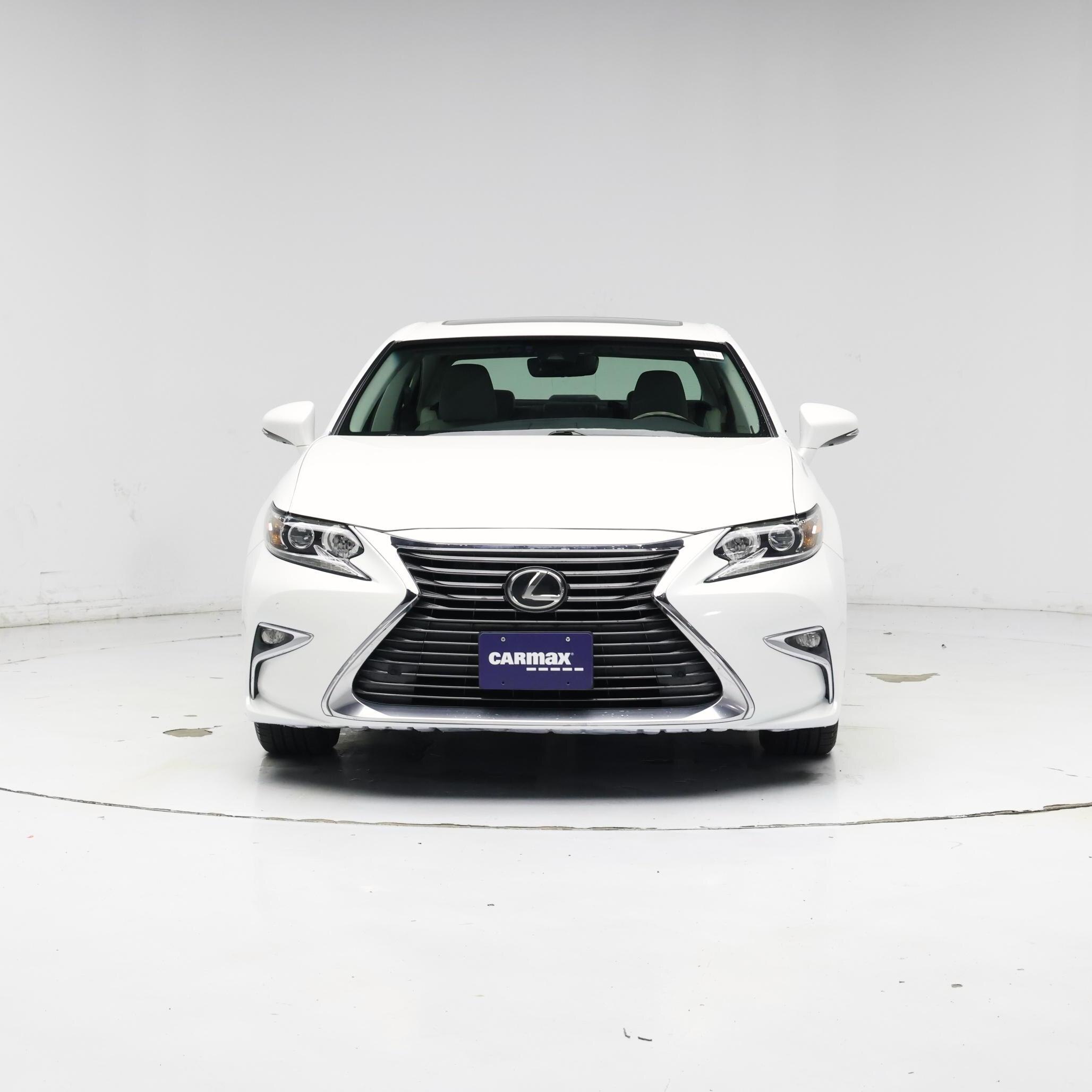 Thumbnail: 2017 Lexus ES - 5