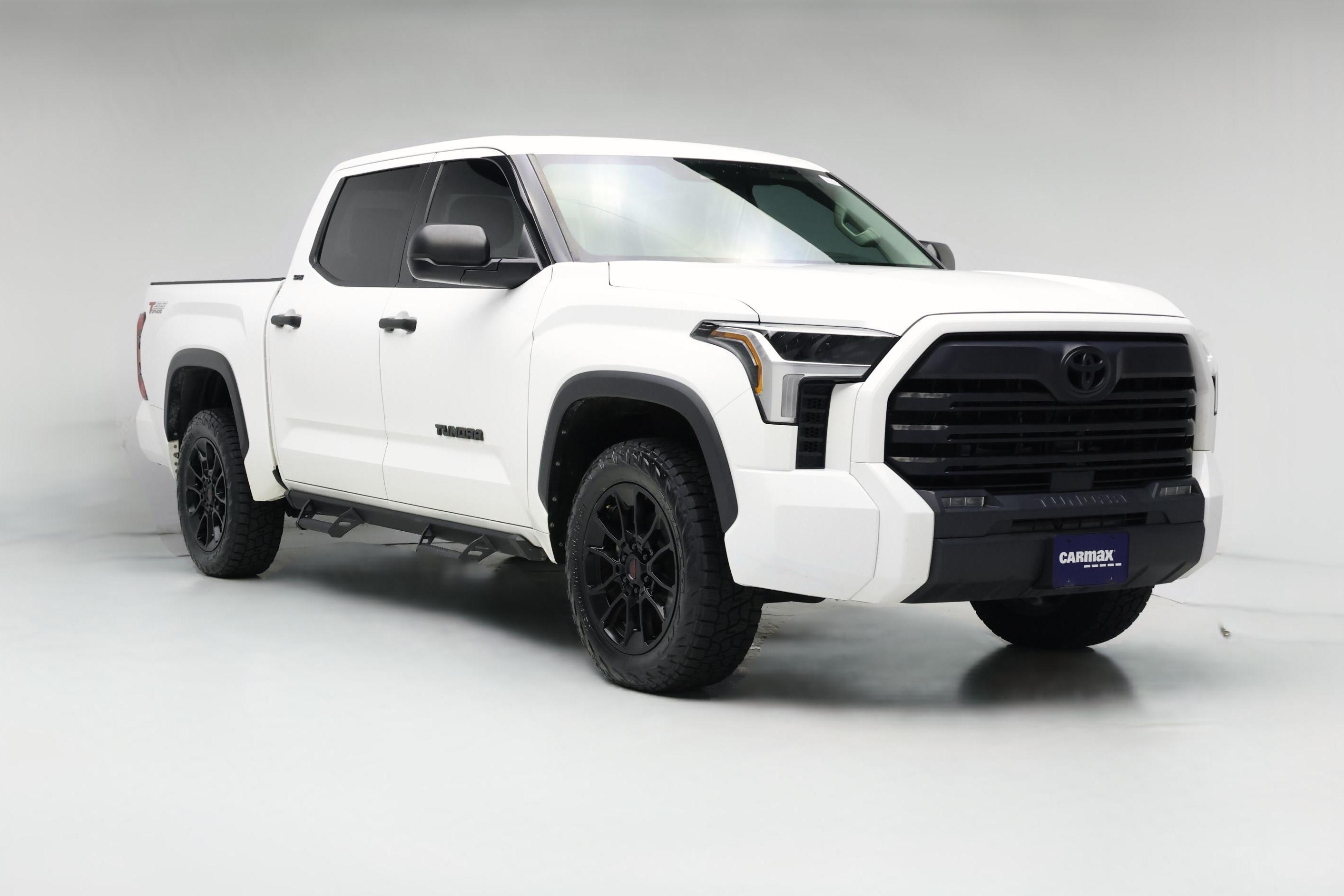 Thumbnail: 2022 Toyota Tundra - 1