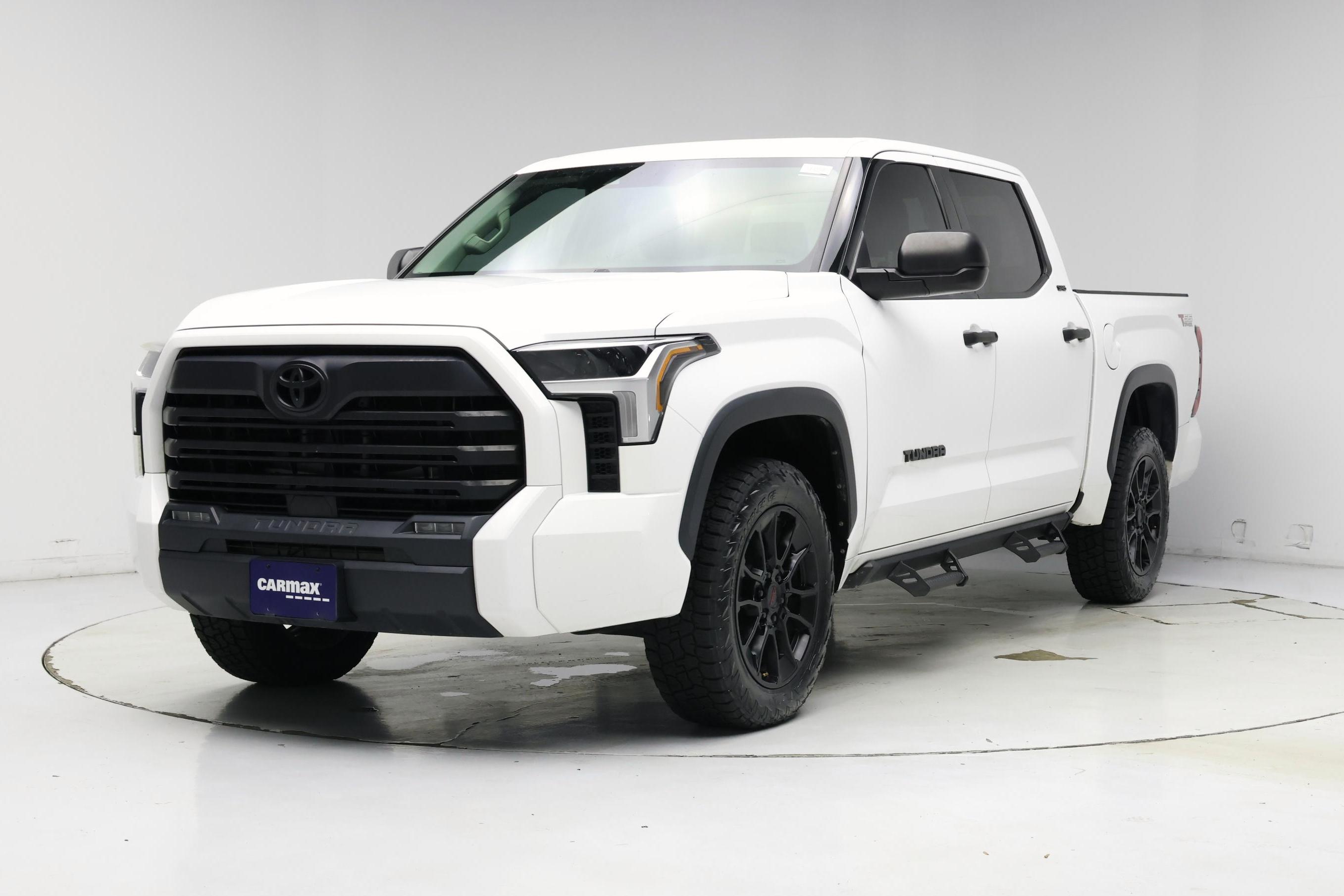 Thumbnail: 2022 Toyota Tundra - 4