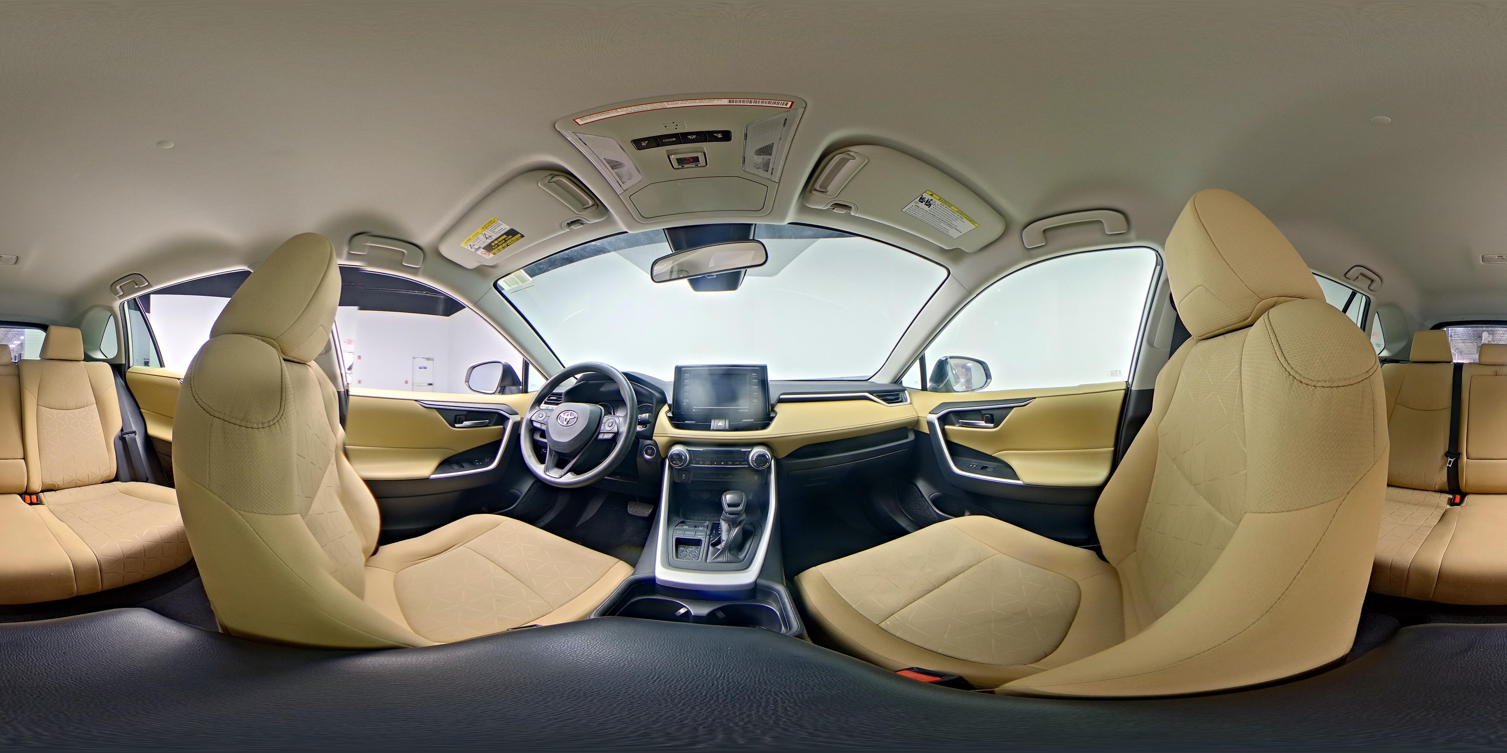 2021 Toyota RAV4 XLE - Photo 25