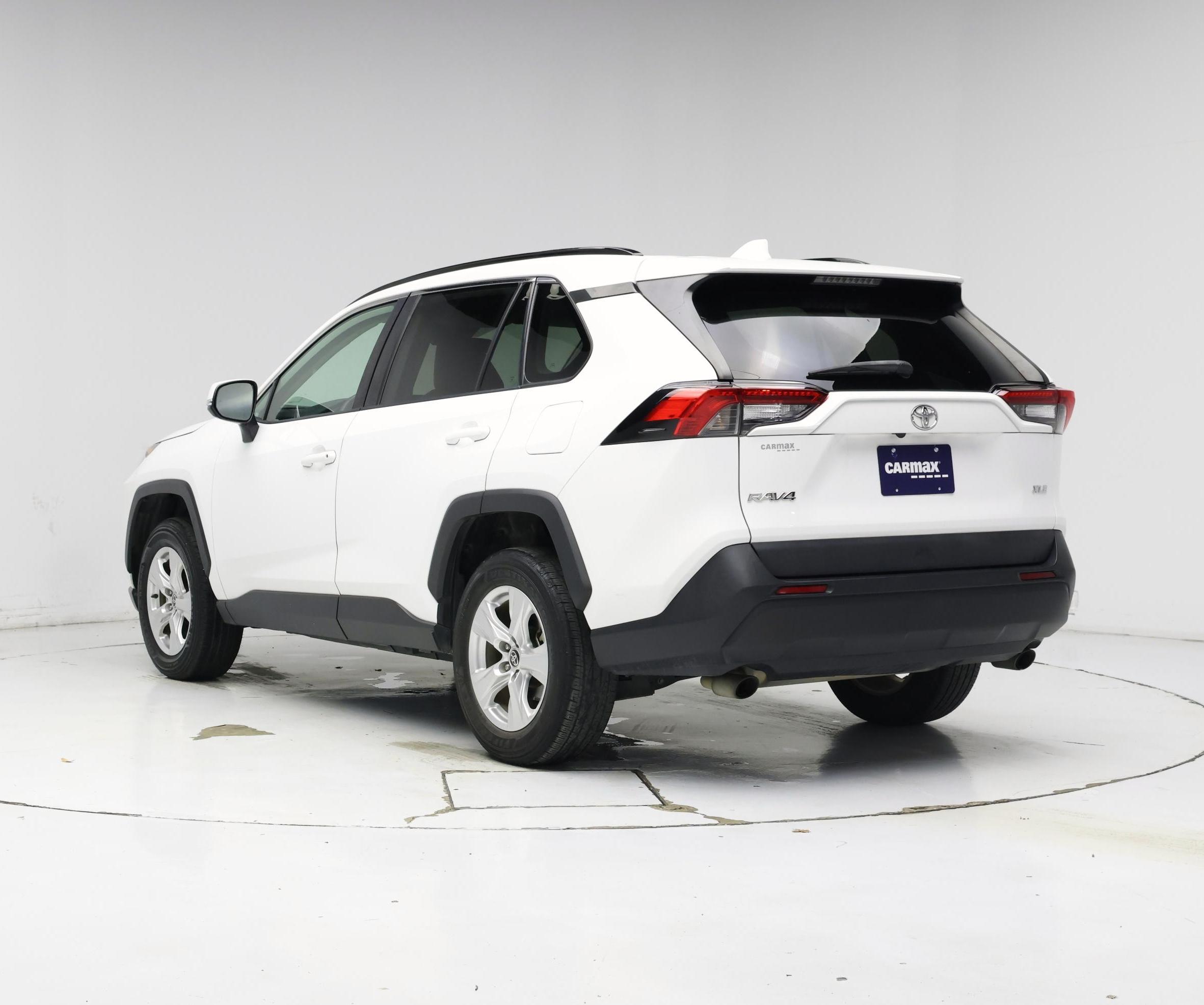 Thumbnail: 2021 Toyota RAV4 - 2