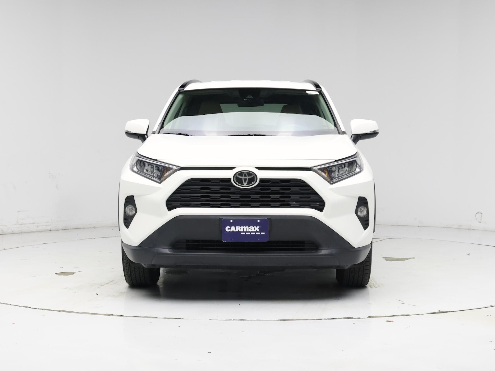2021 Toyota RAV4 XLE - Photo 6