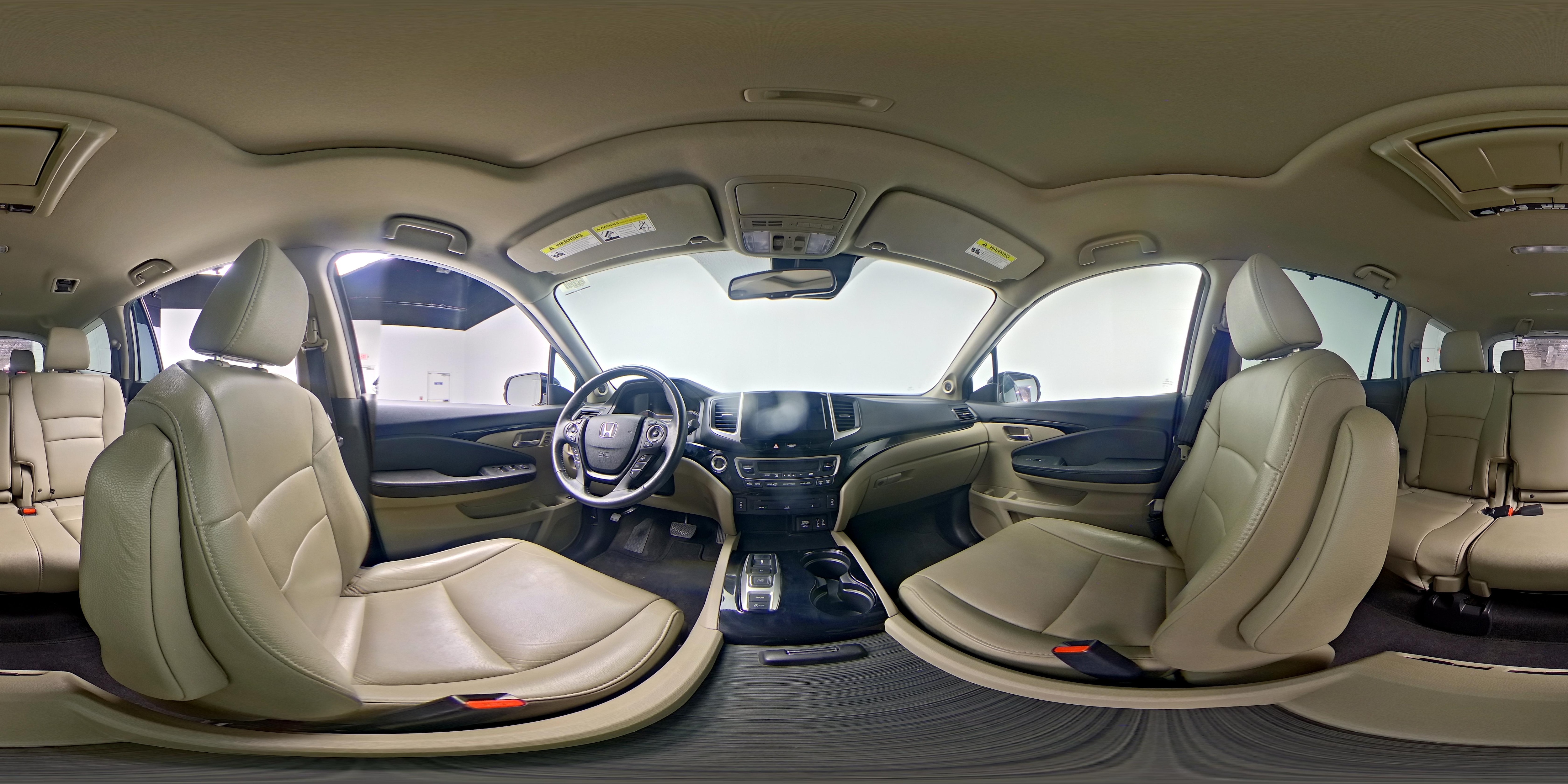 2017 Honda Pilot Touring - Photo 28
