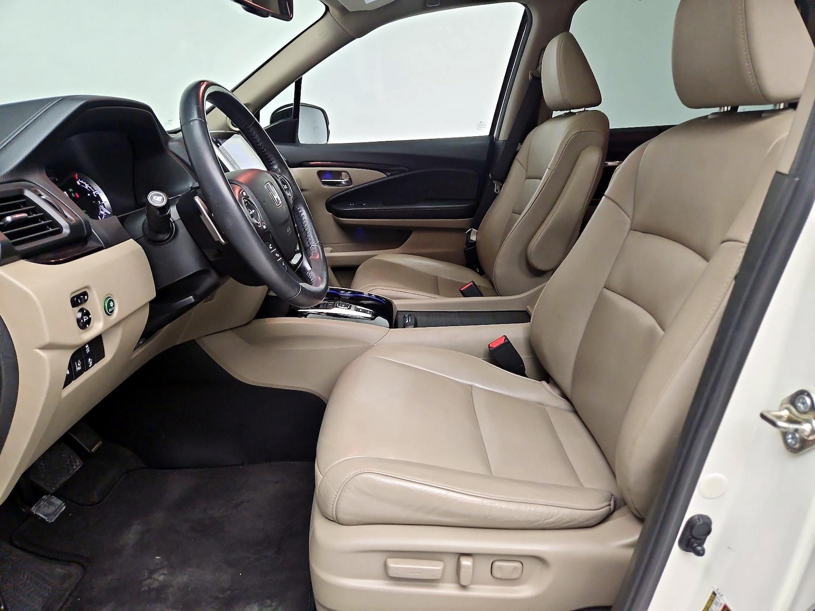 2017 Honda Pilot Touring - Photo 12