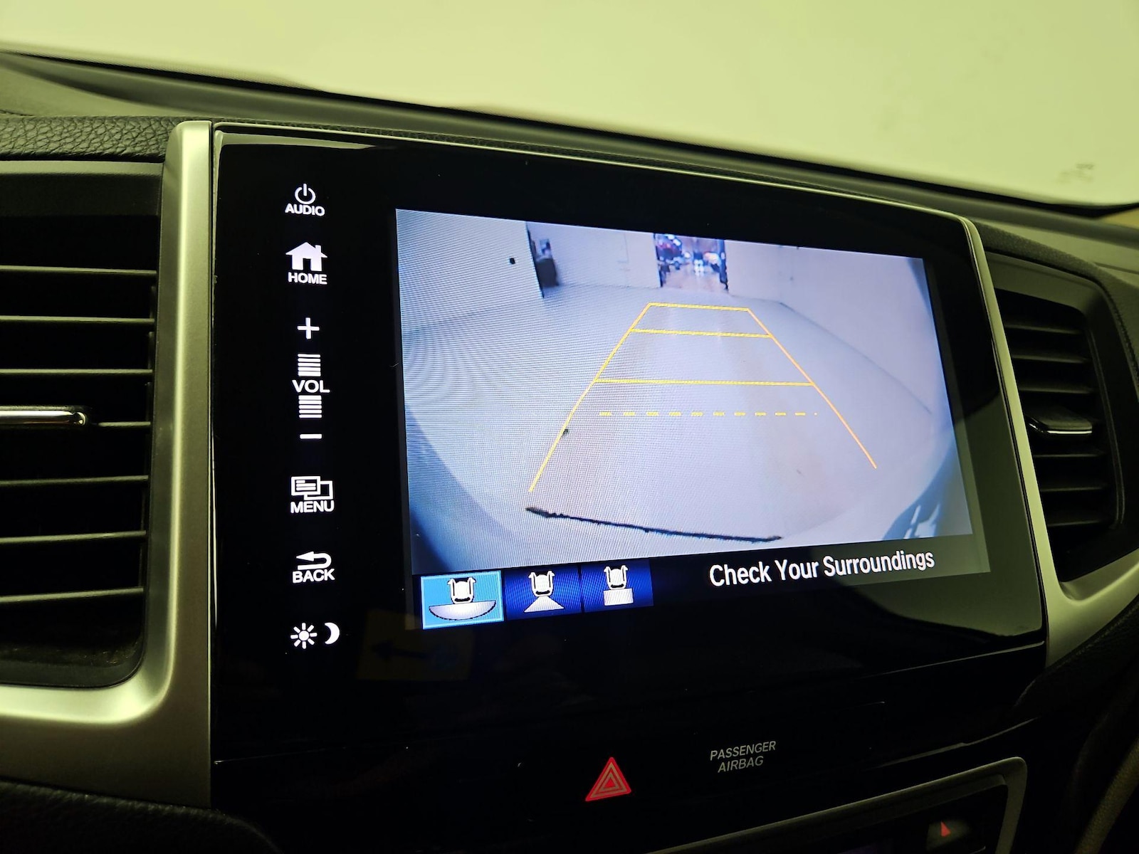 2017 Honda Pilot Touring - Photo 16
