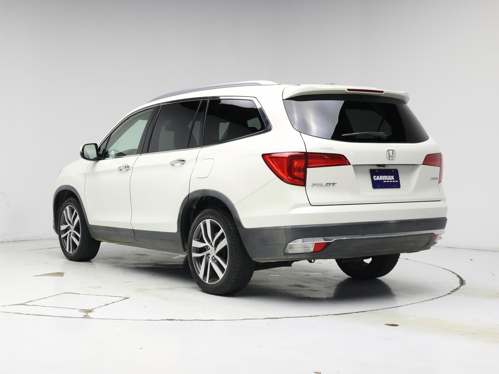 2017 Honda Pilot Touring - Photo 3