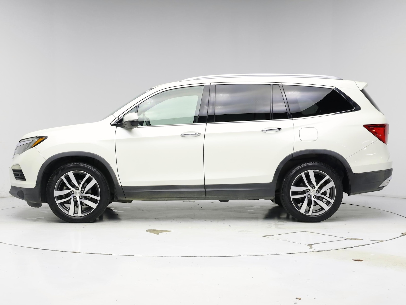 2017 Honda Pilot Touring - Photo 4