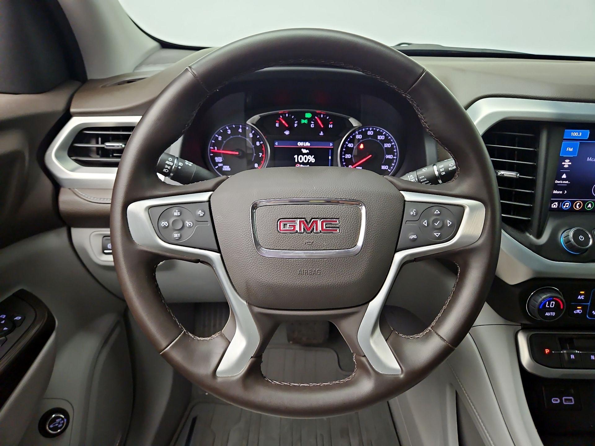 Thumbnail: 2023 GMC Acadia - 10