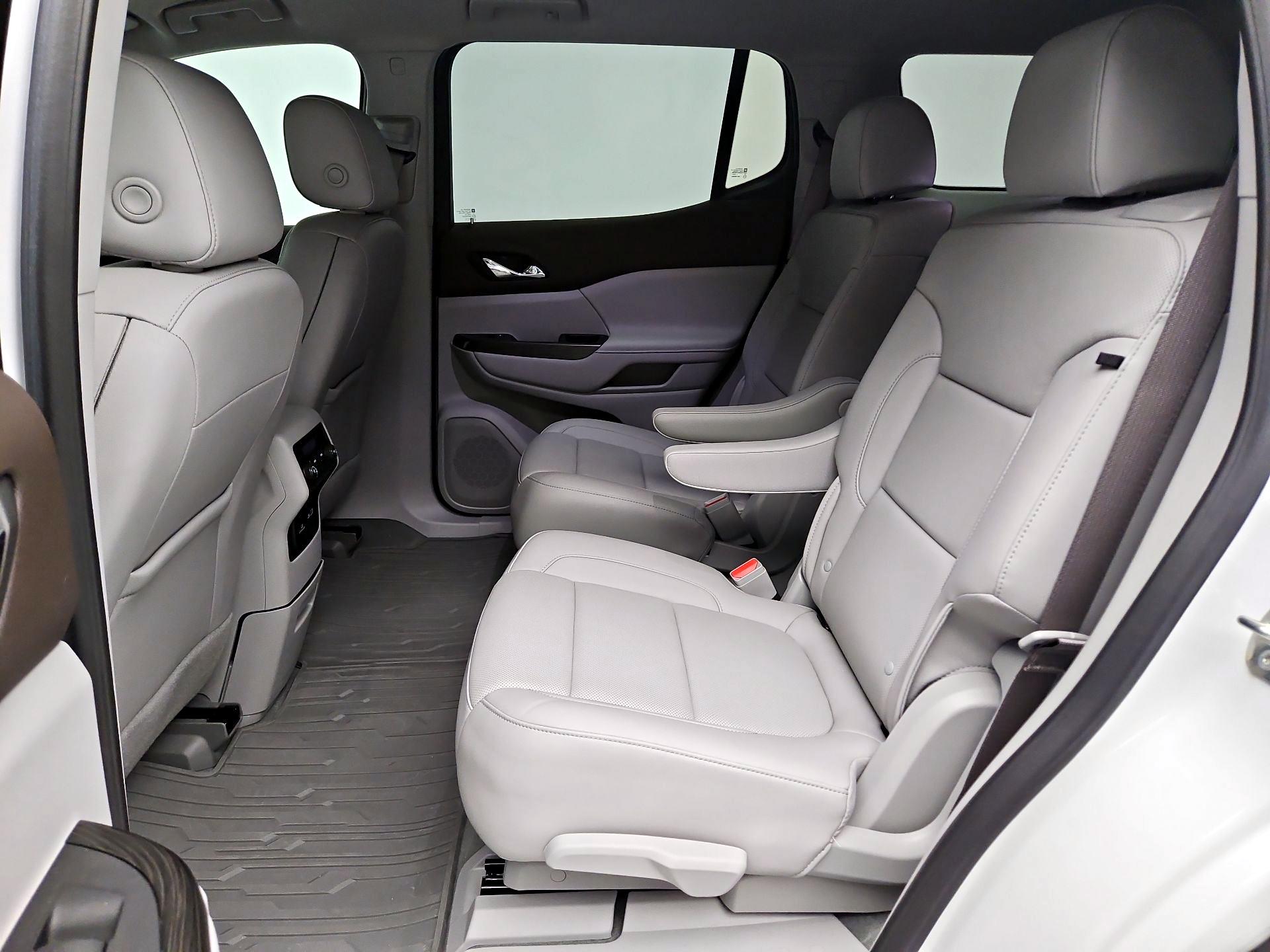 Thumbnail: 2023 GMC Acadia - 19