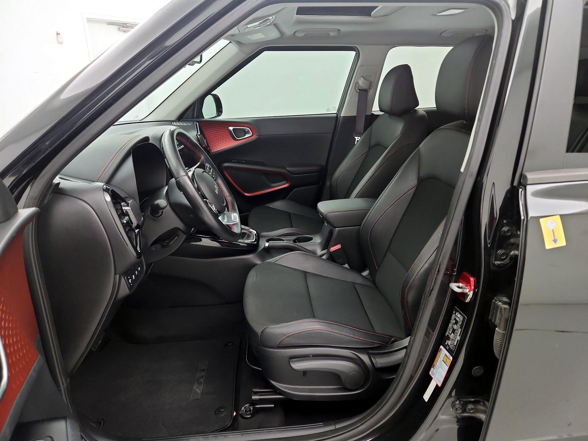 Thumbnail: 2023 Kia Soul - 11