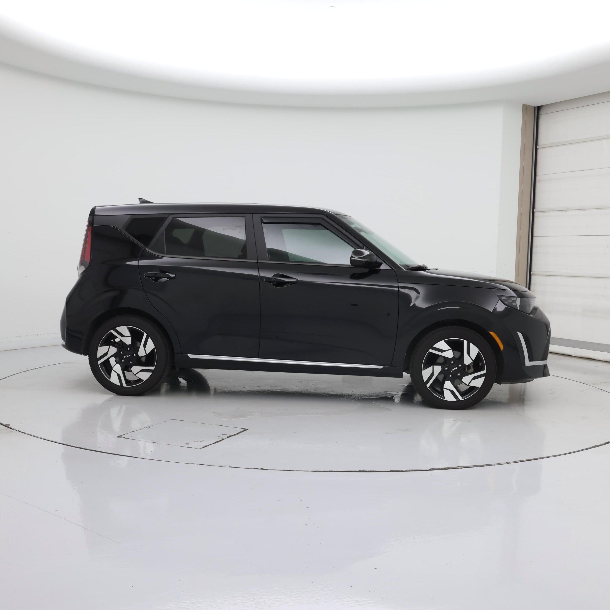 Thumbnail: 2023 Kia Soul - 7